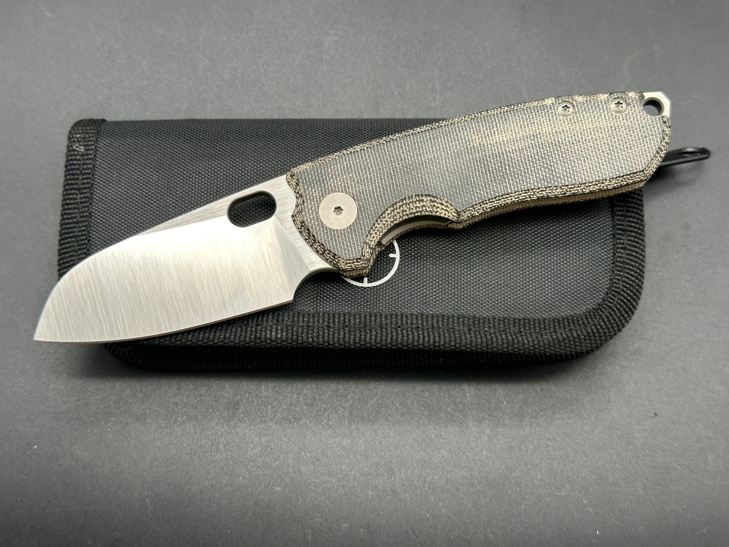 Urban edc supply f5.5 black micarta w/ elmax blade