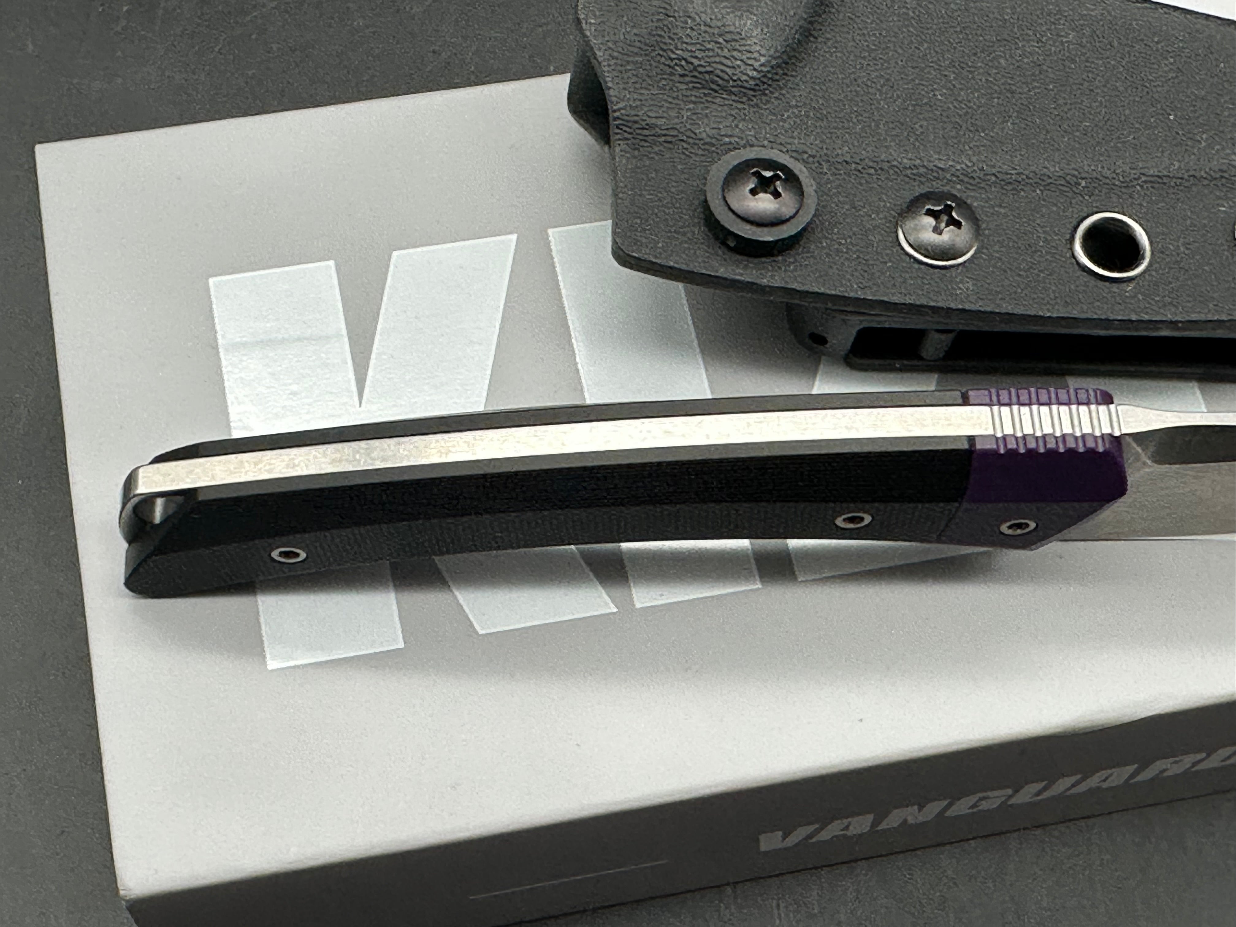 Kizer Momo Fixed Blade AEBL Blade