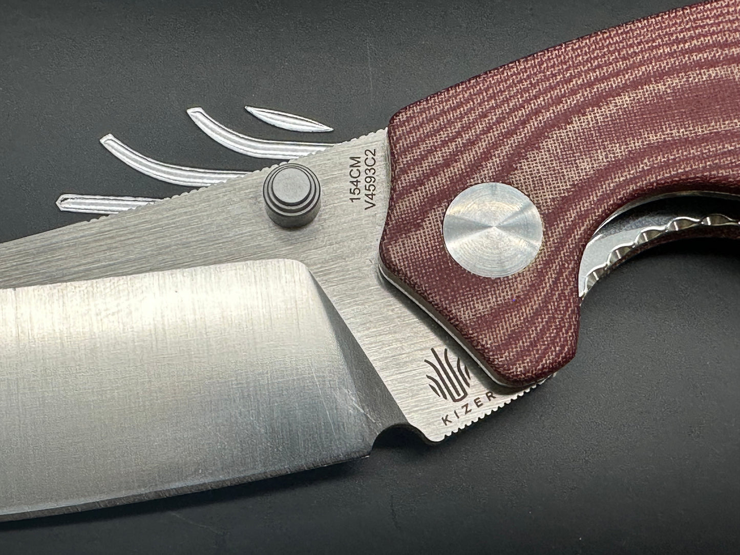 KIZER TOWSER K FOLDING KNIFE RED MICARTA HANDLE 154CM SHEEPSFOOT