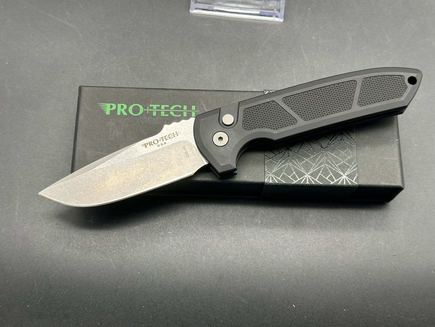 Pro-Tech Les George Rockeye Automatic Knife Black Knurling (3.4" Stonewash)