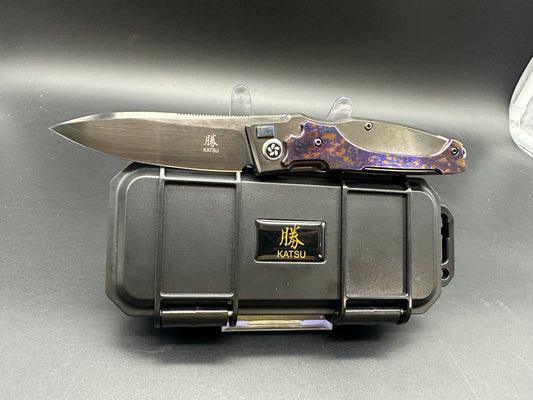 KATSU KS-T1, Zirconium + Titanium Alloy Handle With Timascus Overlay, DLC Coated ZDP-189 blade