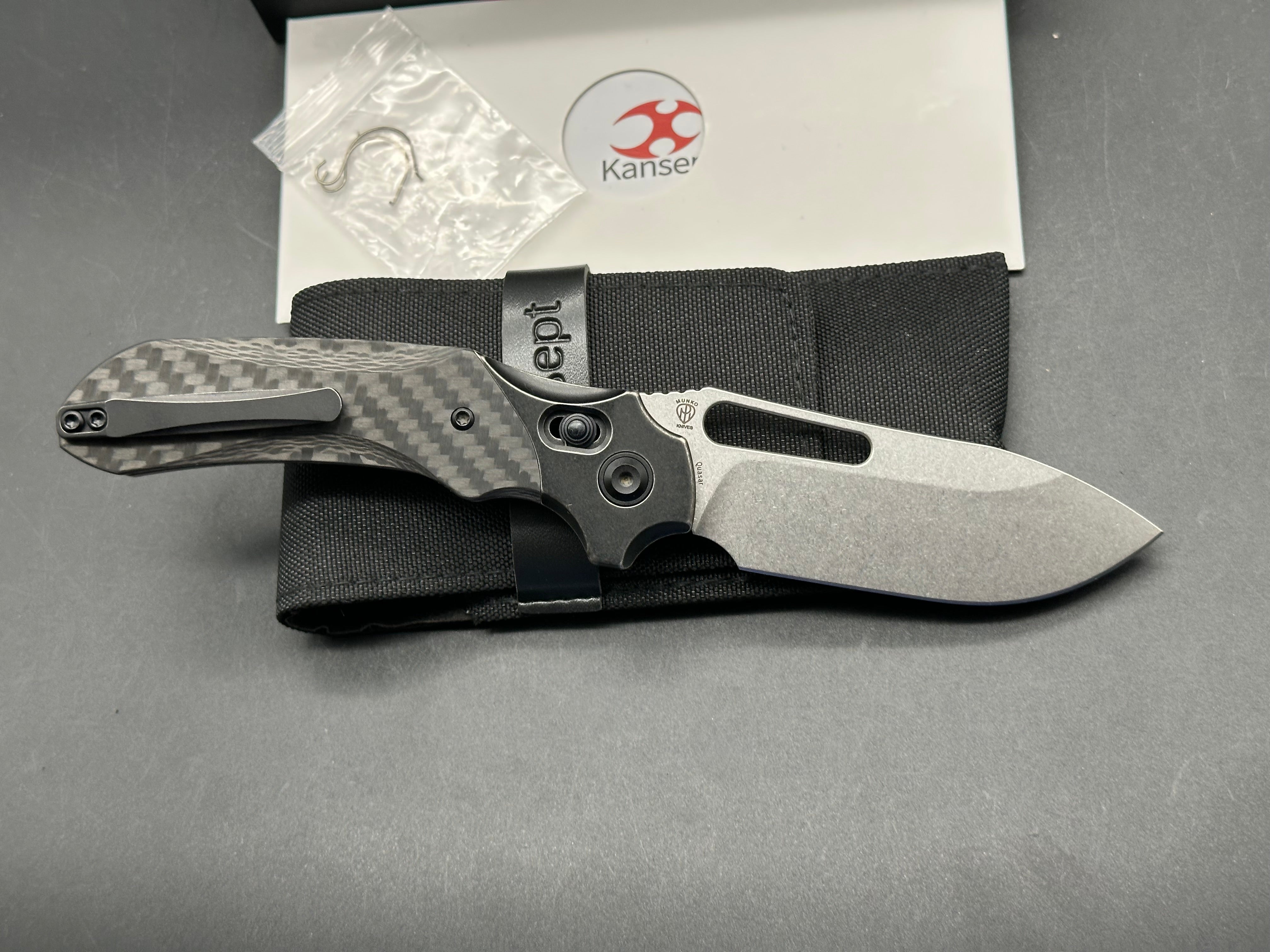 KANSPET QUASAR BLACKWASH TITANIUM/TWILL CARBON FIBER HANDLE 20CV BLADE