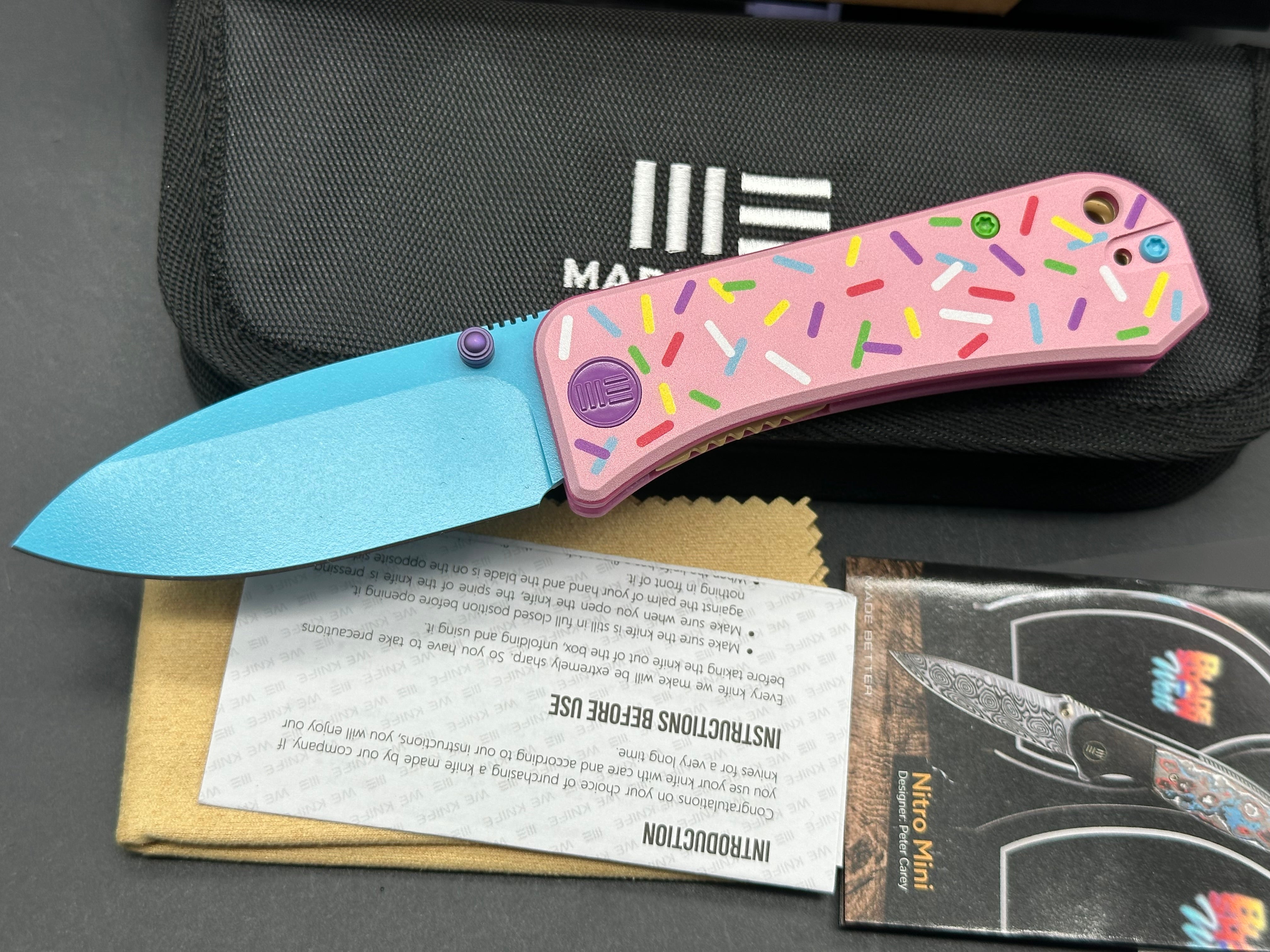 WE Knife Co. Dessert Warrior Banter Knife Pink G-10 (2.9" Blue) Donut