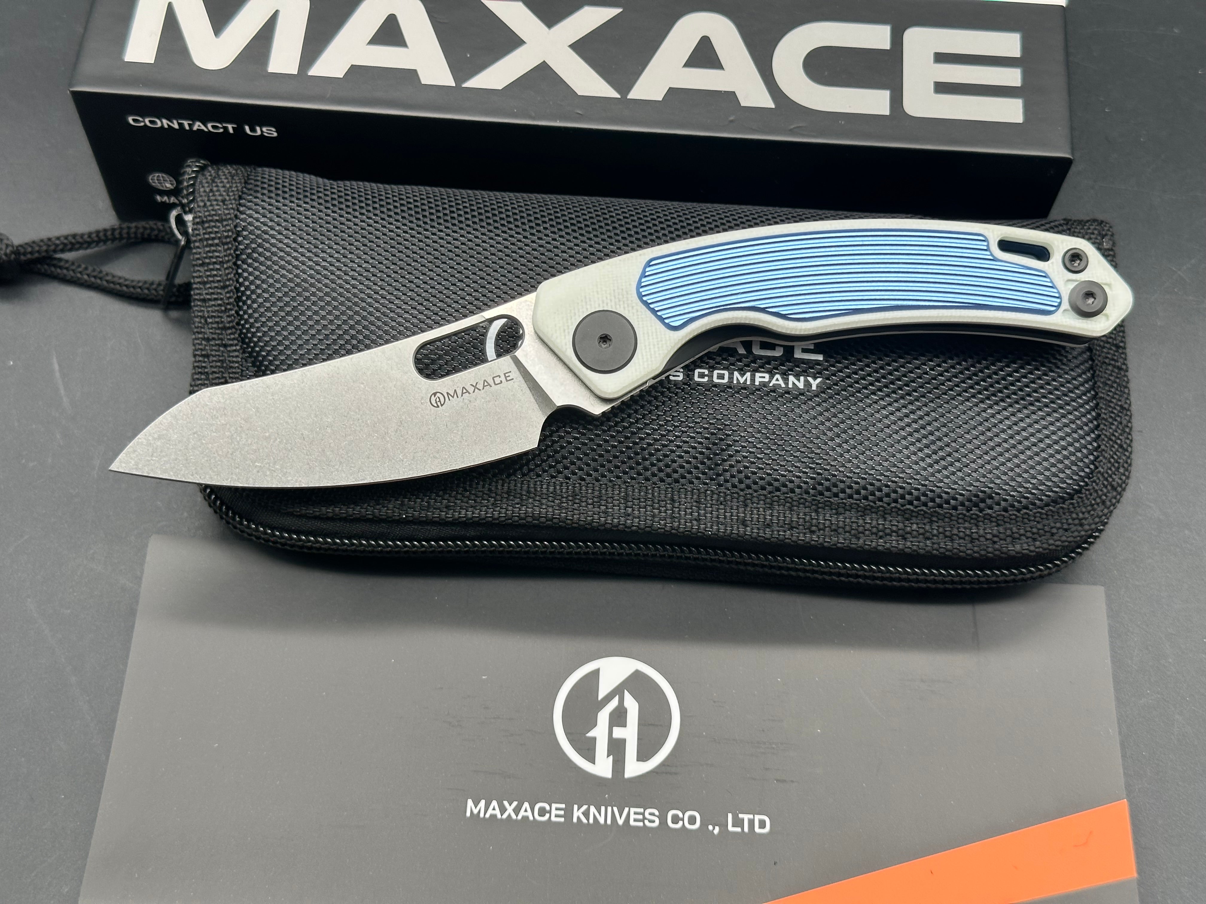 MAXACE BLACK MIRROR BLUE ALUMINUM INLAY ON WHITE G10 14C28N BLADE