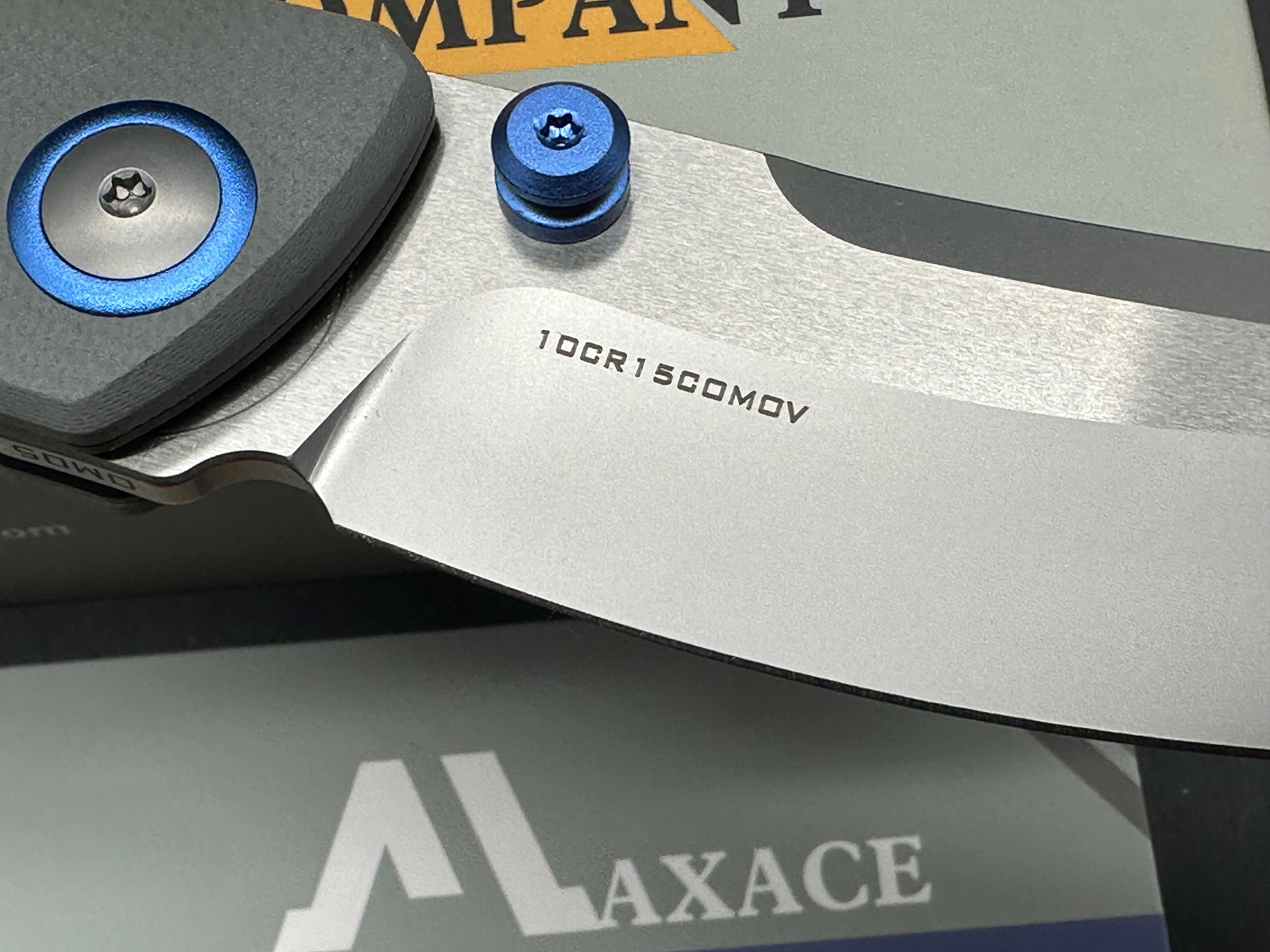 Maxace Toucan grey G10 and 10CR15COMOV blue aluminum spacer