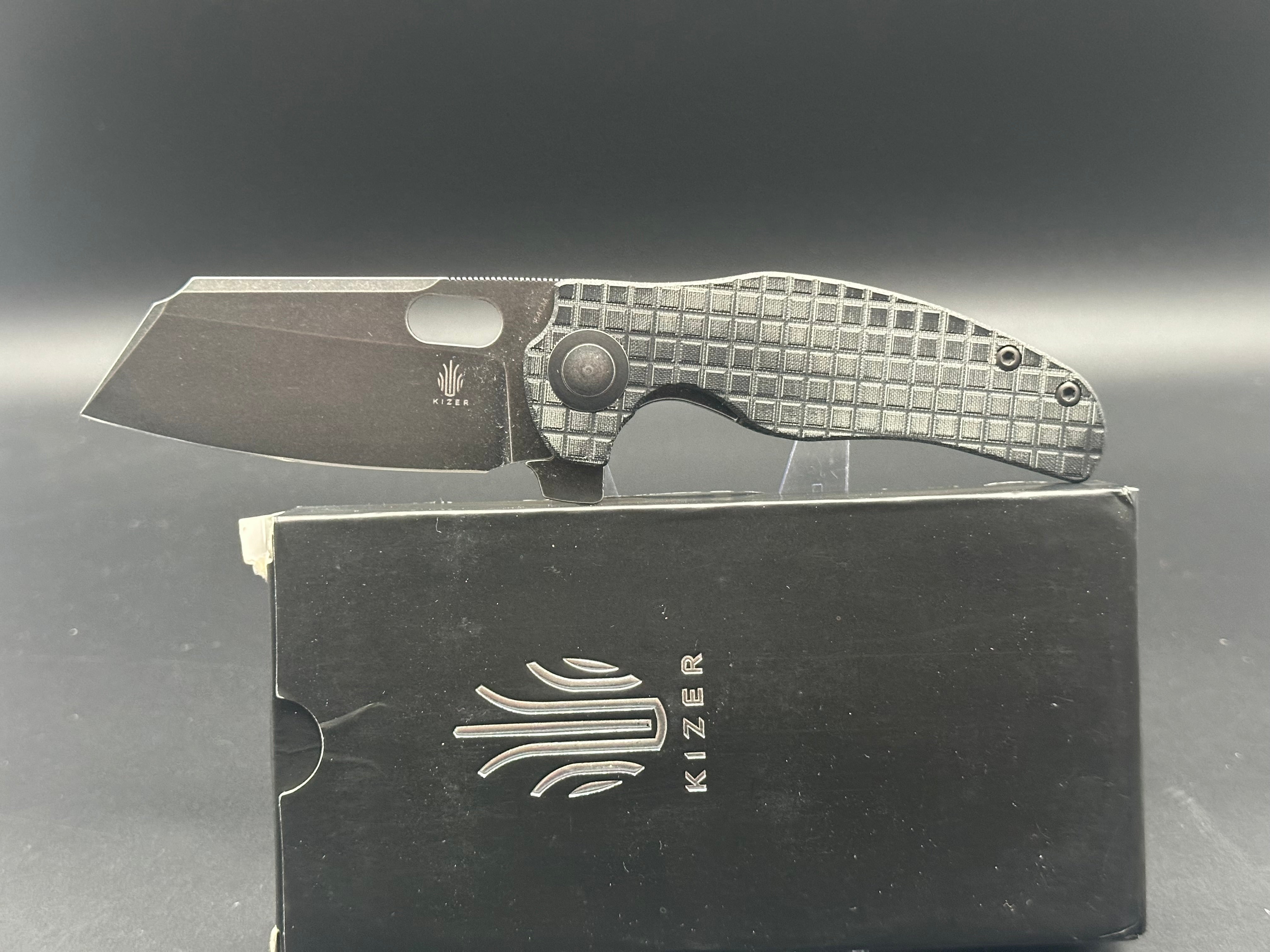 Kizer Sheepdog Reylight LTD Edition Frag Micarta