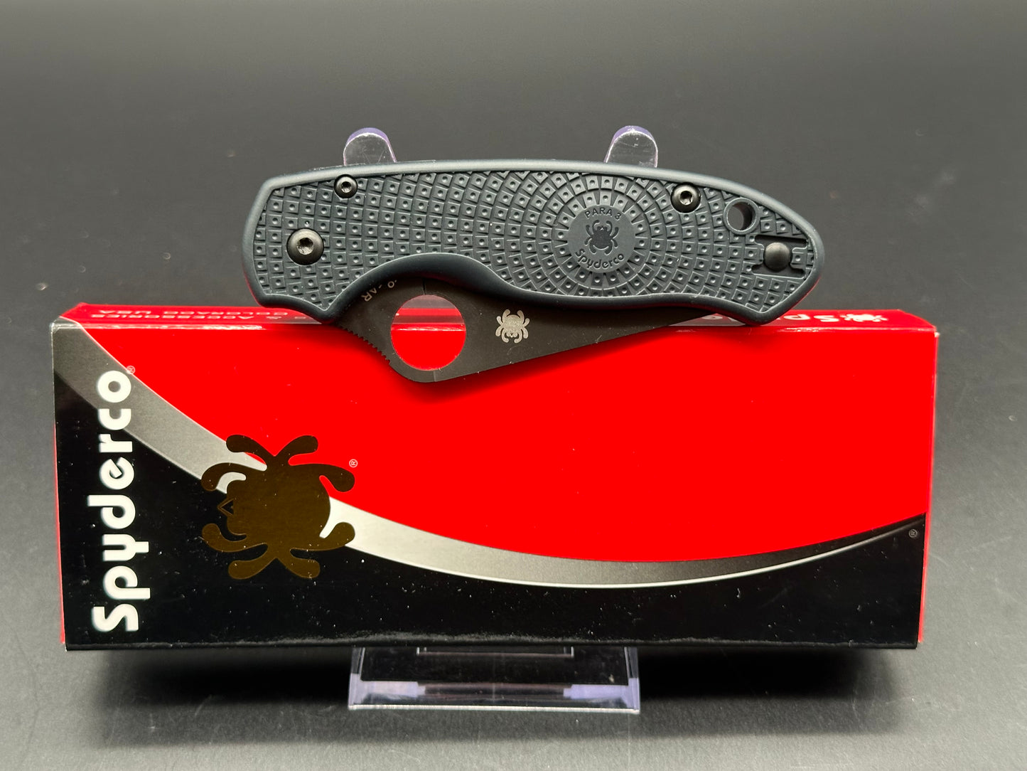 Spyderco Para3 LW Knife Joker Exclusive CrewWare