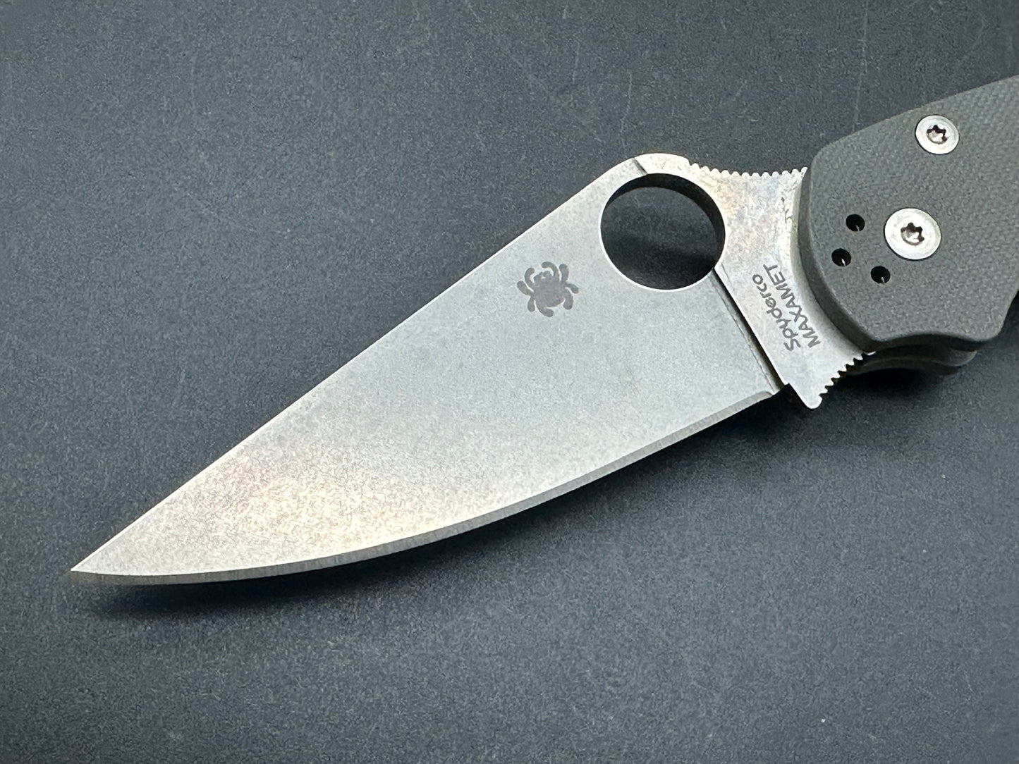 Spyderco Paramilitary 2 Knife Dark Gray G-10 Maximet