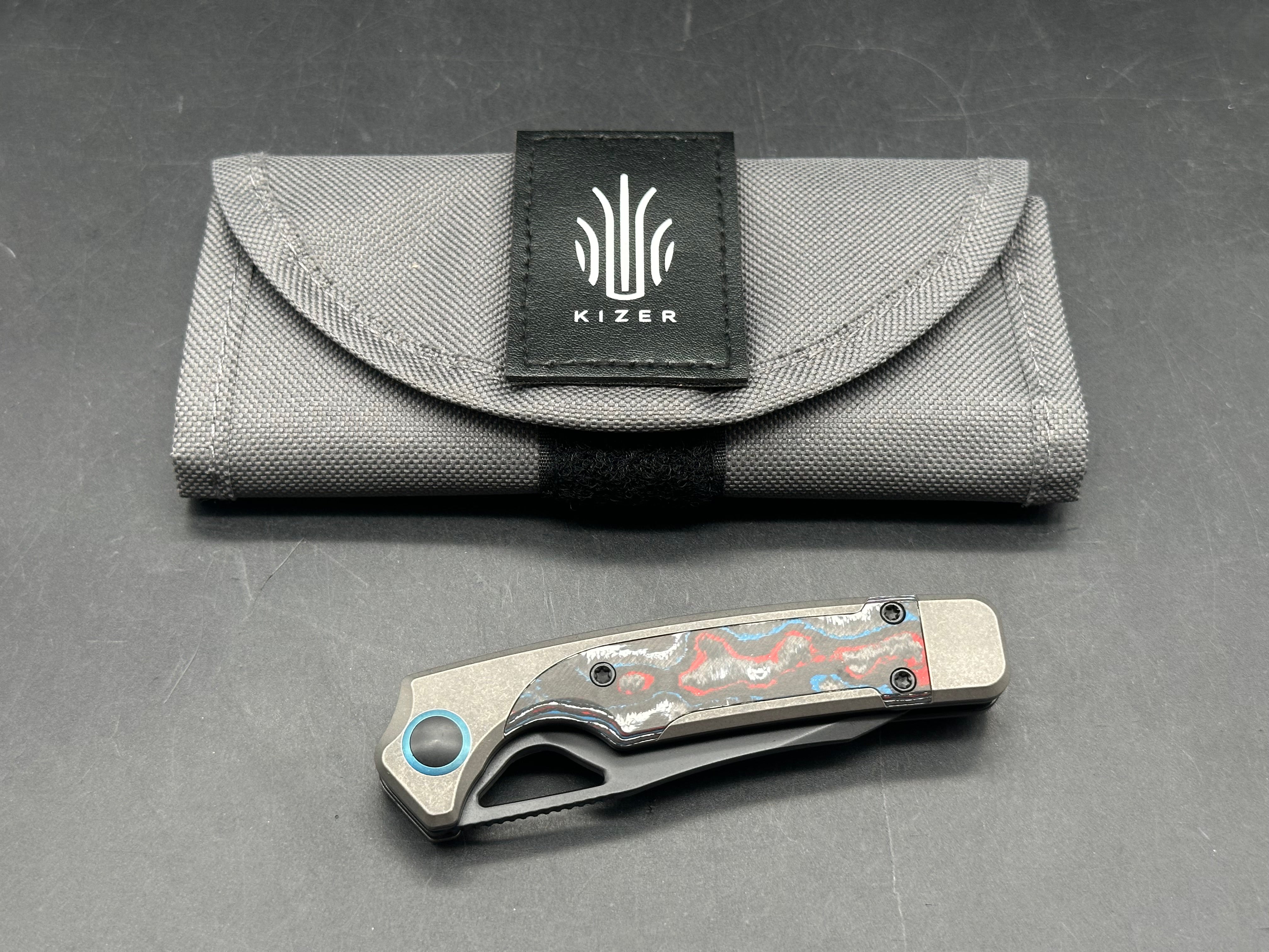 Kizer Ara | S45VN | Titanium & Camo Carbon 51/80