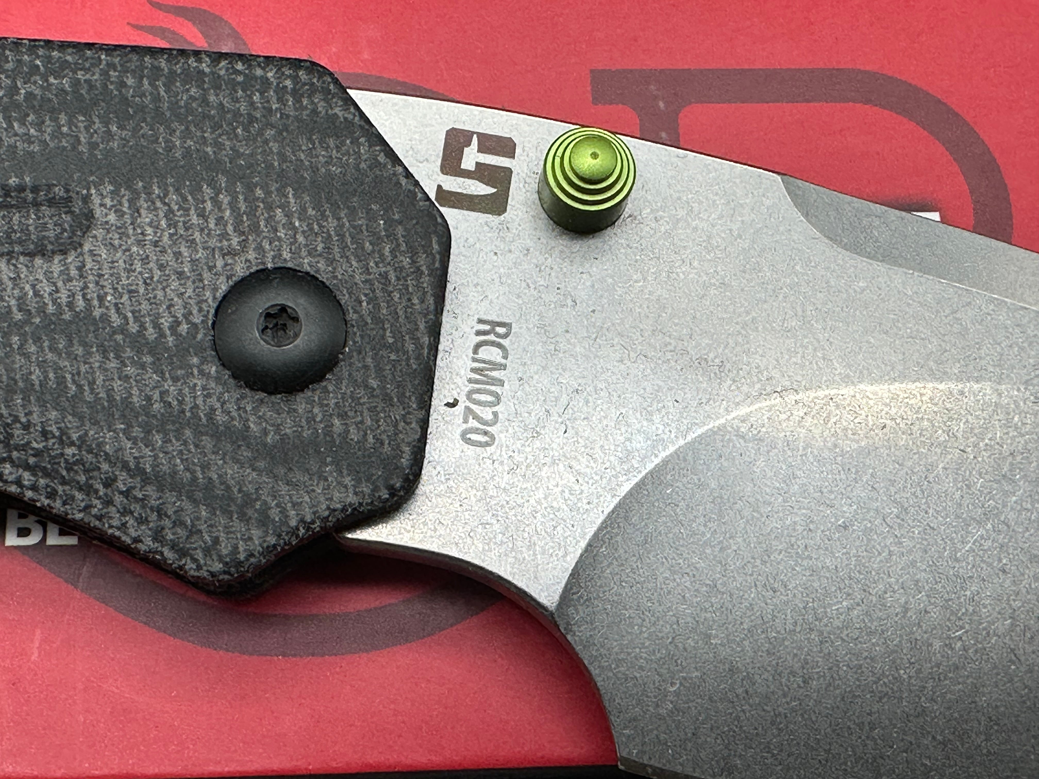 RoseCraft Blades Bowfin button lock micarta