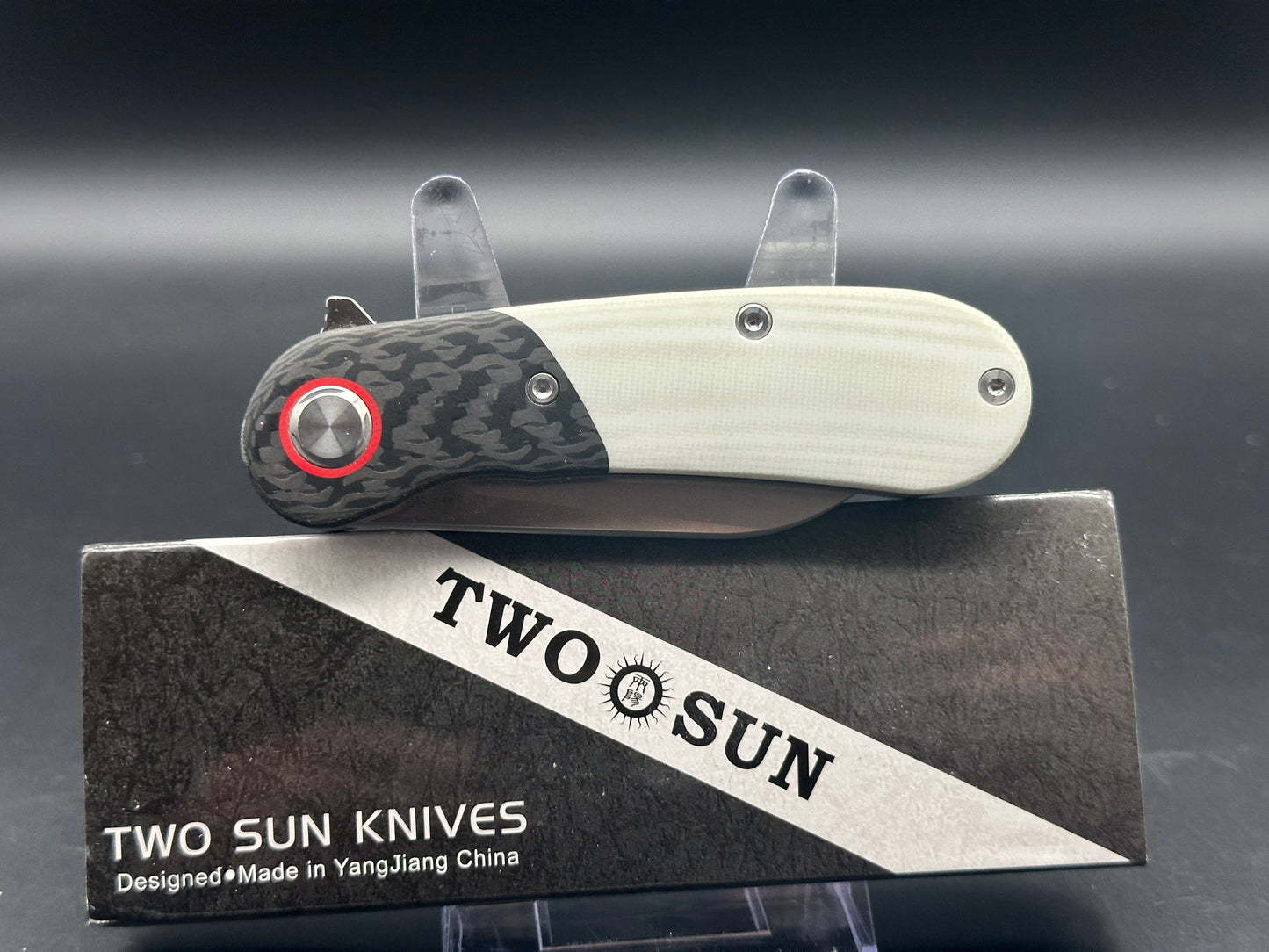 TwoSun TS204 Bronc Tepe design Carbon Fiber/G1 scales w/S90V blade