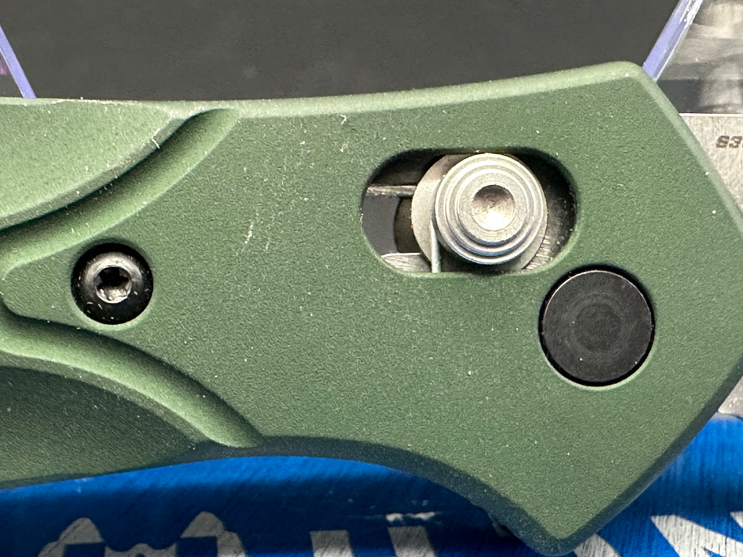 Benchmade 940 Osborne green aluminum