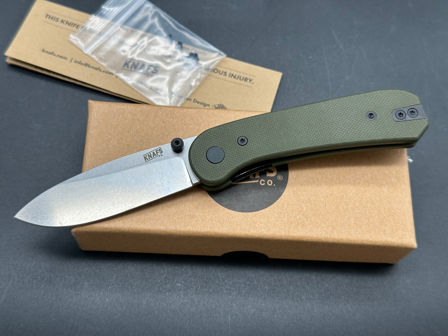 Knafs Lander 1, 2.75" D2 Blade with OD Green G10 Handle