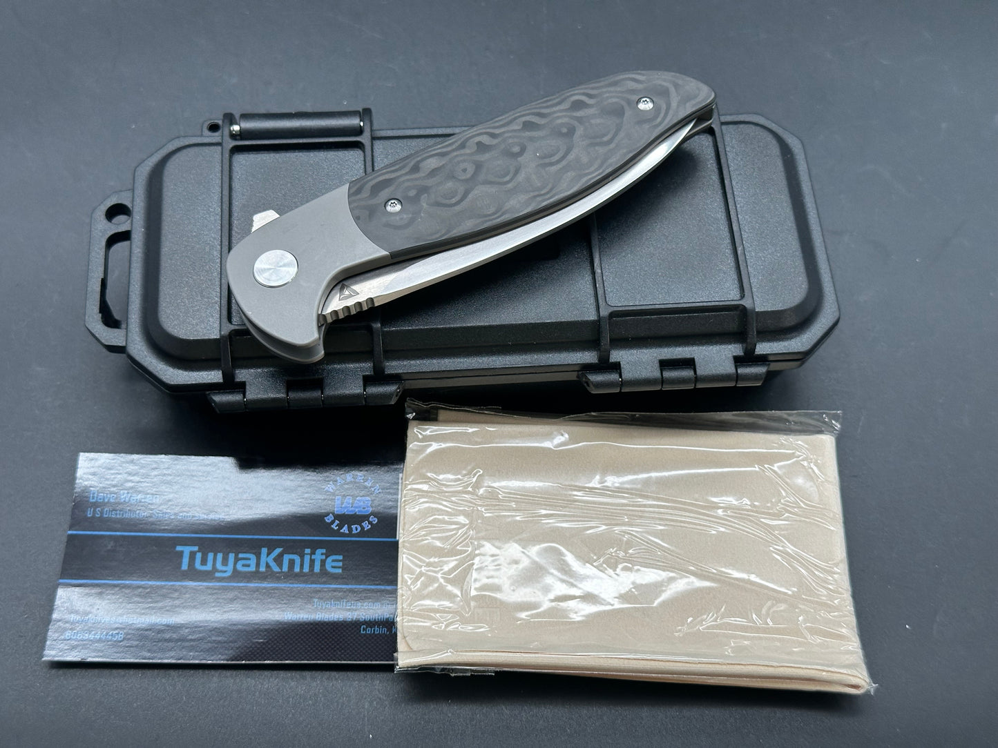 TUYA CALADAN FOLDING KNIFE CARBON FIBER HANDLE S90V