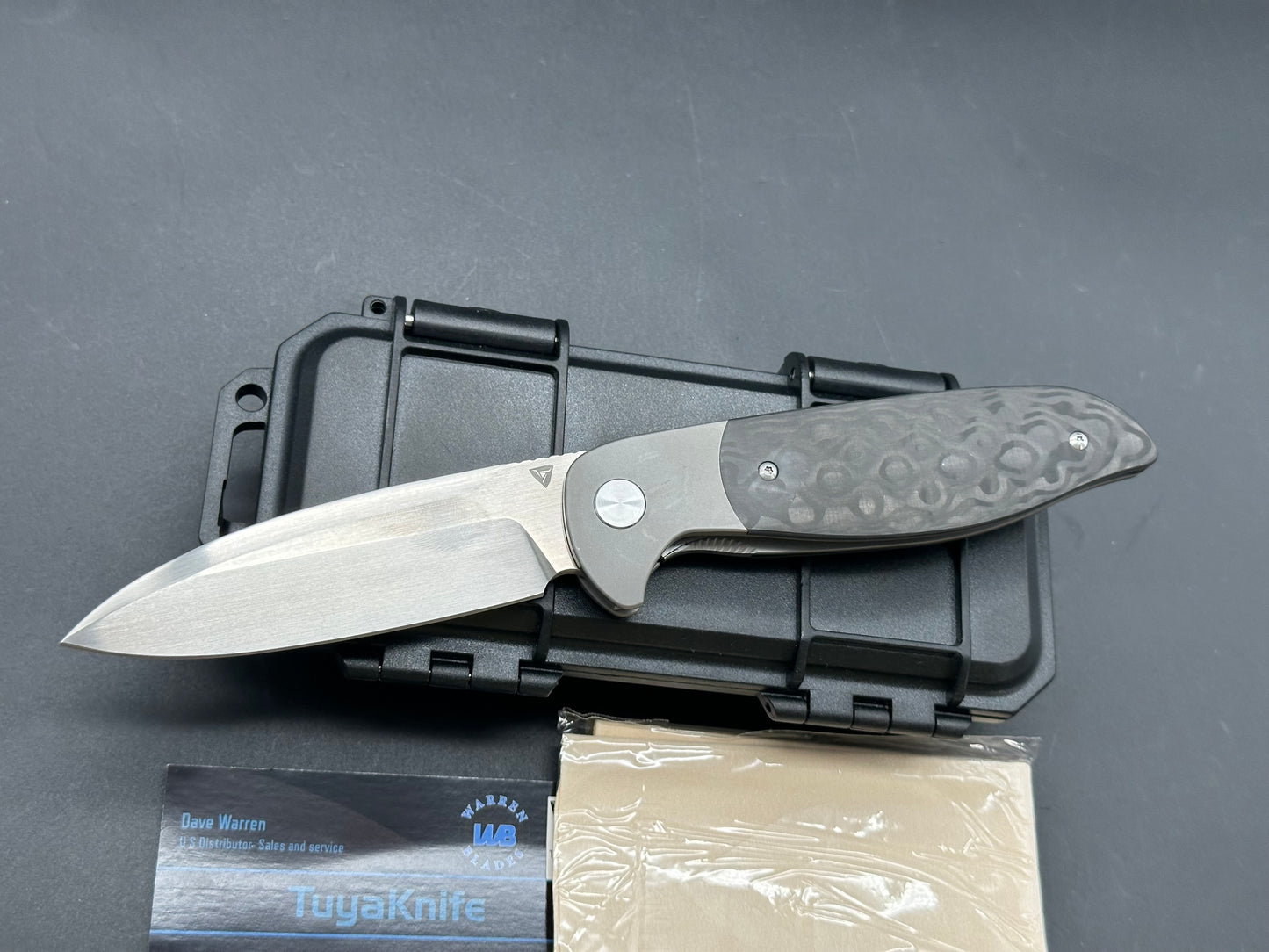 TUYA CALADAN FOLDING KNIFE CARBON FIBER HANDLE S90V