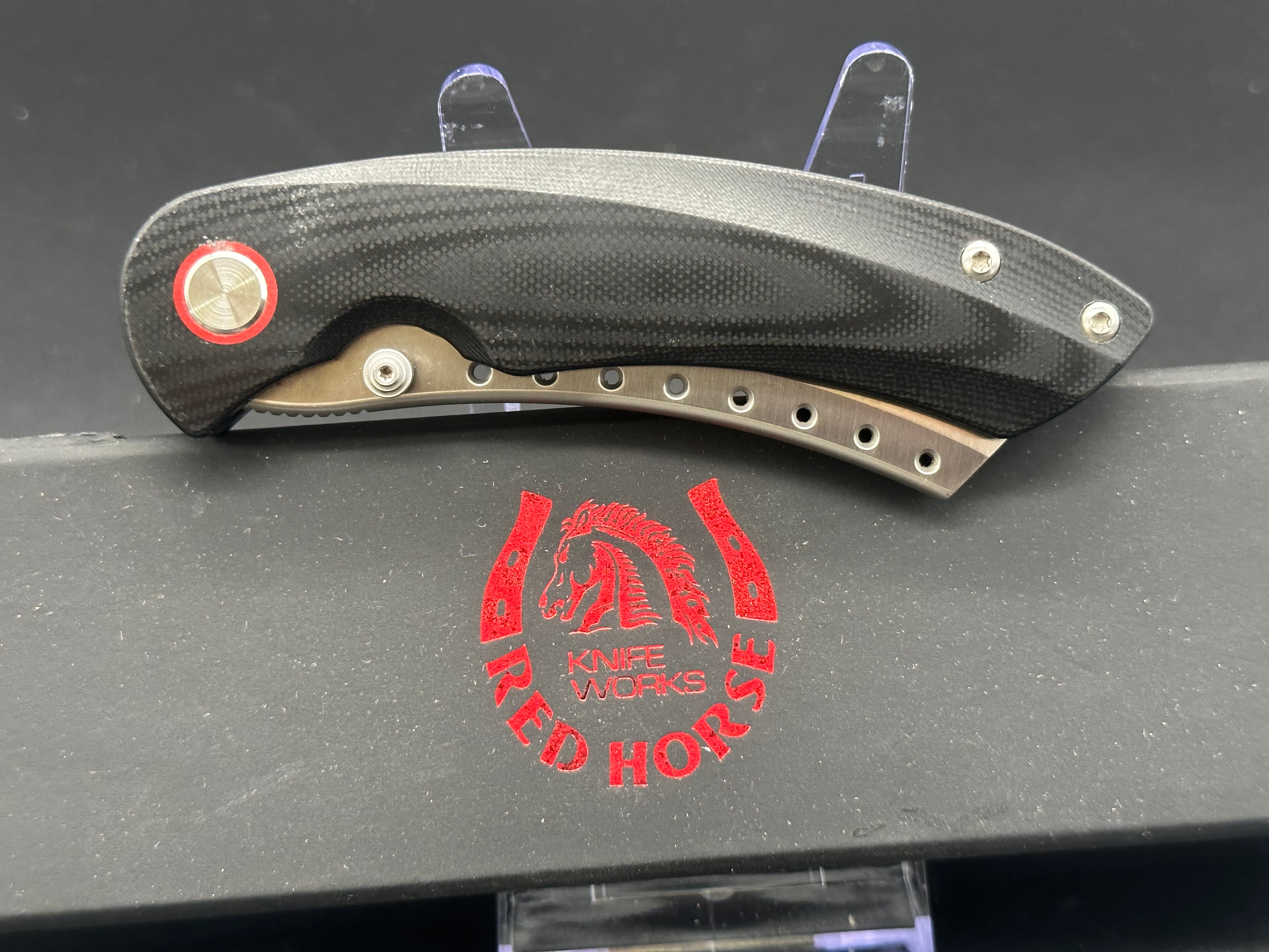 Red Horse Knife Works Hell Razor Black G-10