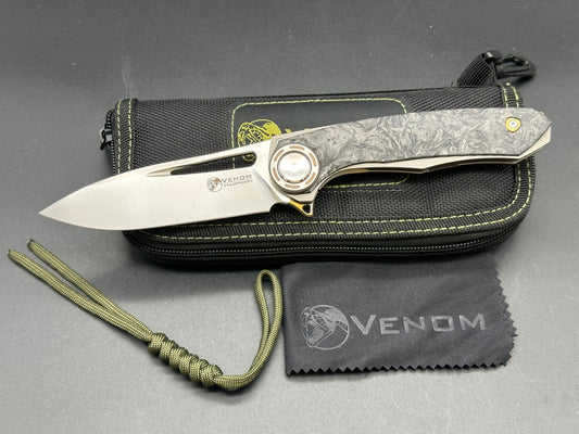 Kevin John Harpoon titanium/CF handle w/M390 blade