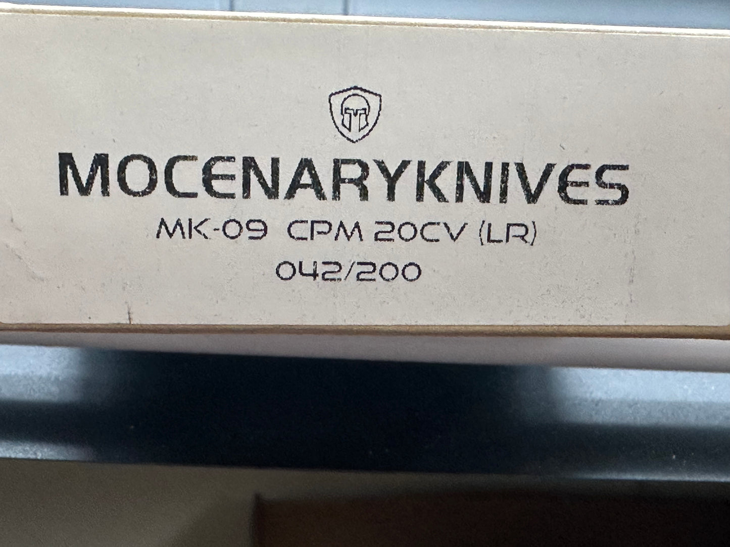 MOCENARY KNIVES MK-09 CPM 20CV 042/200