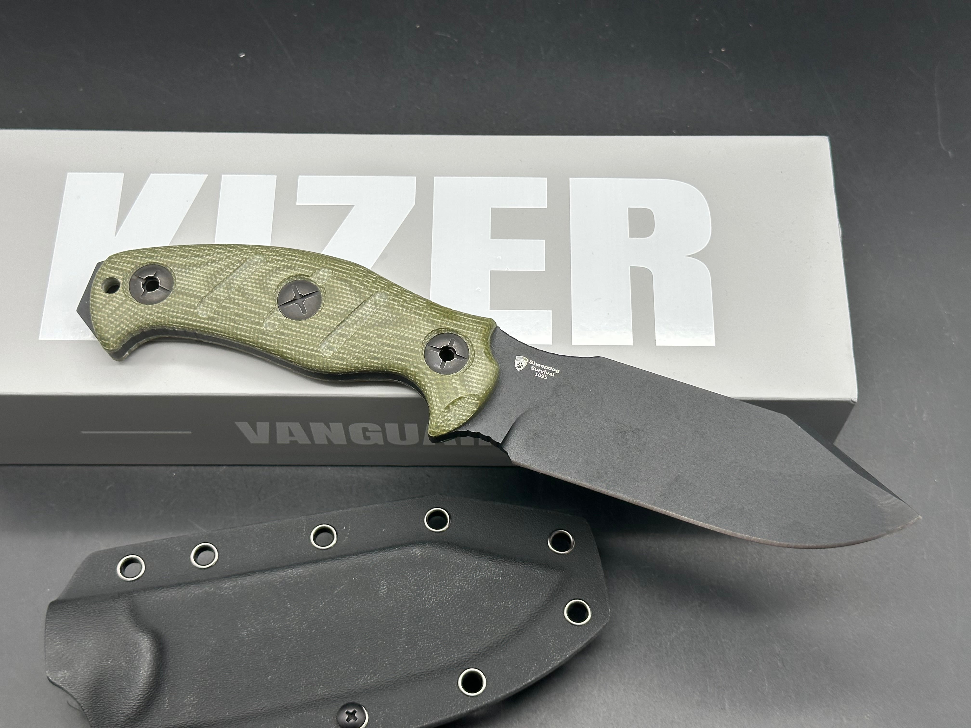 KIZER SHEEPDOG SURVIVAL FIXED BLADE KNIFE GREEN MICARTA HANDLE 1095 CLIP POINT PLAIN BLACK BLADE