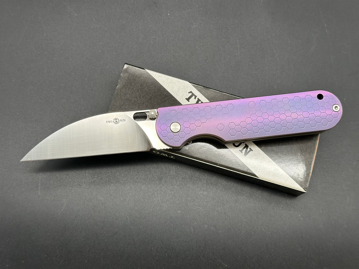 TwoSun TS316 purple titanium handle w/14c28n blade