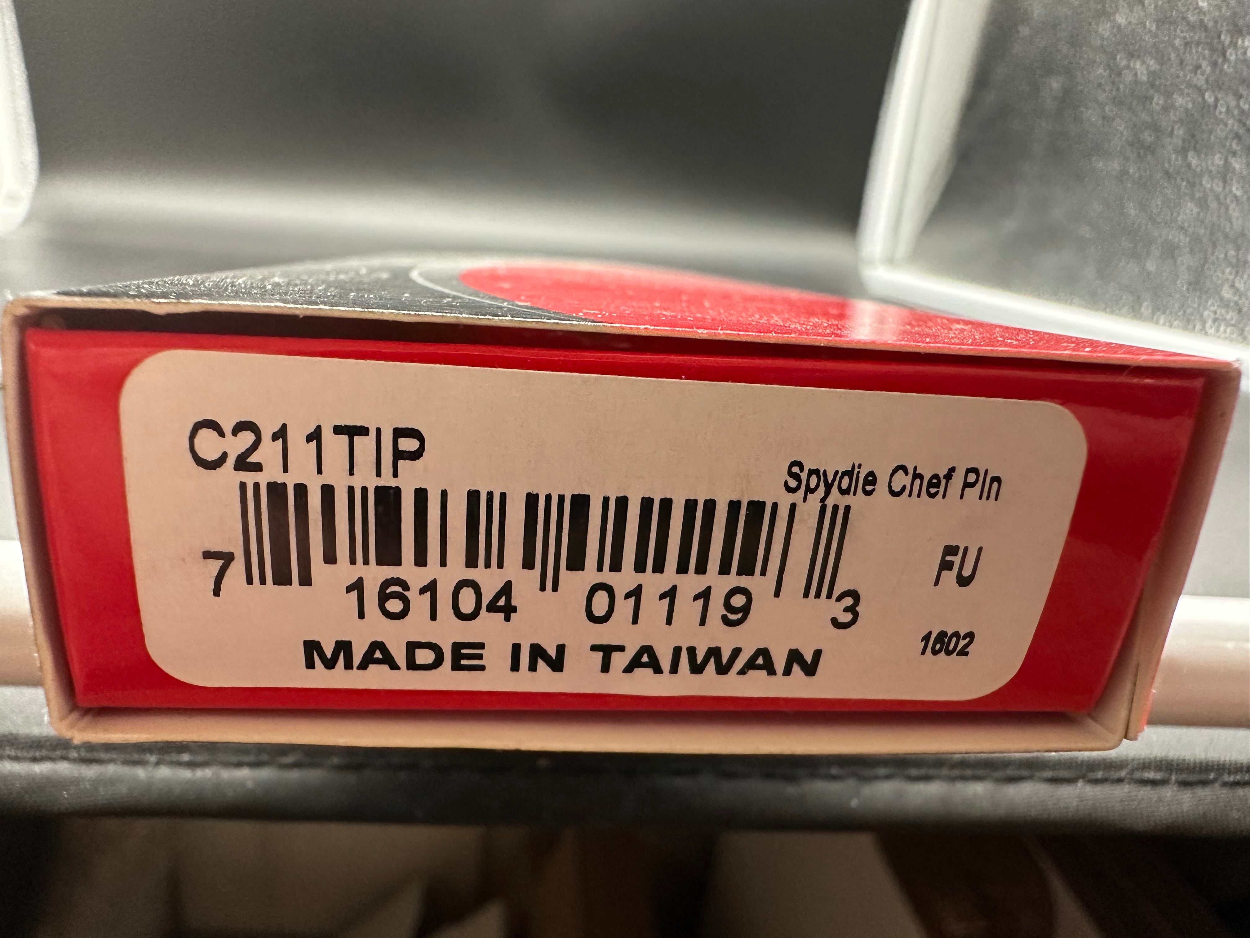 Spyderco Spydiechef titanium w/LC200N blade