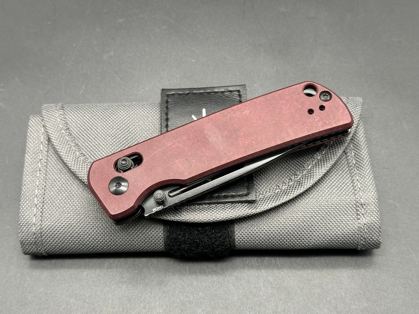 Kizer Escort red Richlite scales