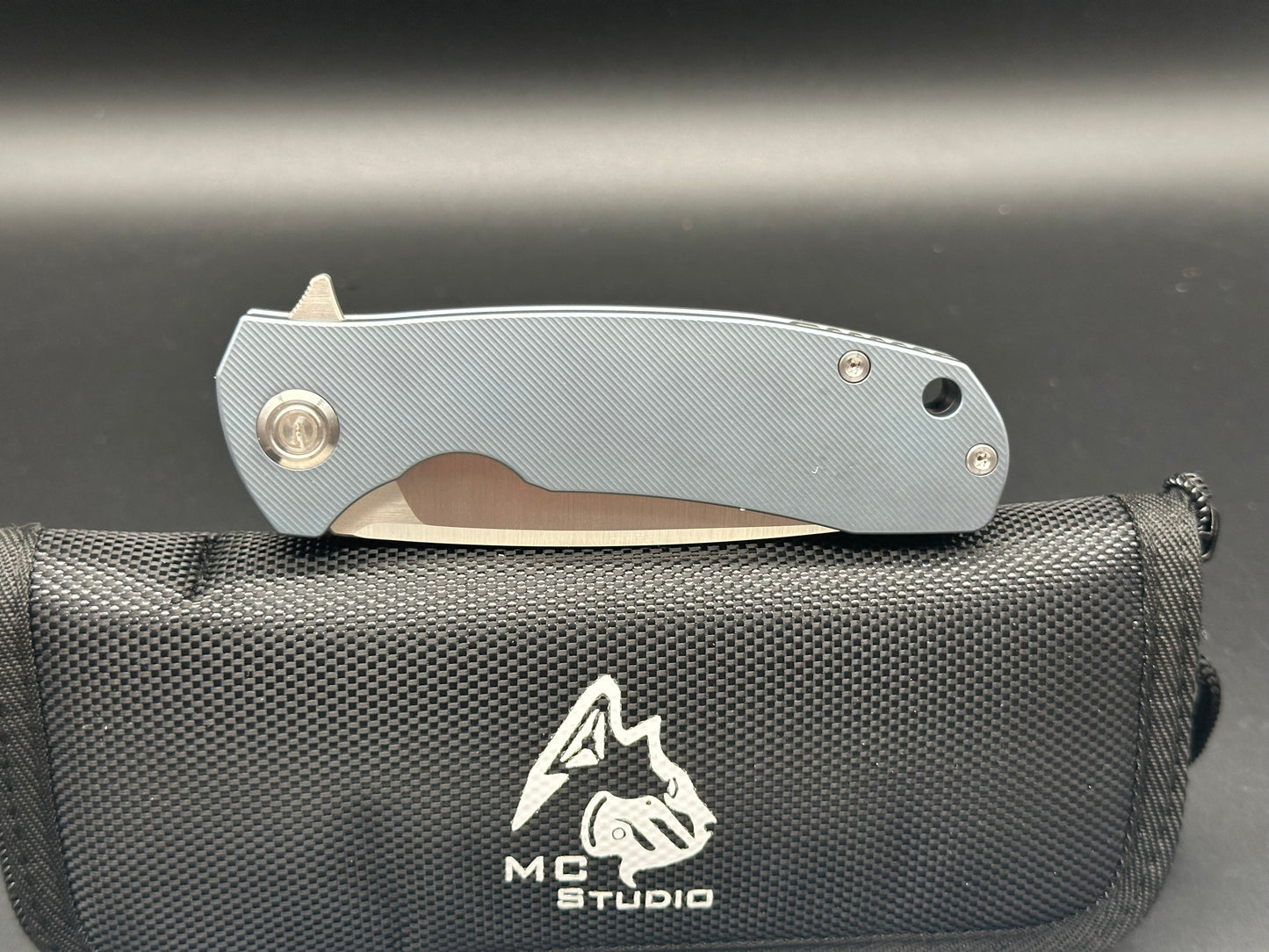 Maxace MBL102 "Balance" 2021 3.7" Satin M390 Drop Point, Blue TI Handles