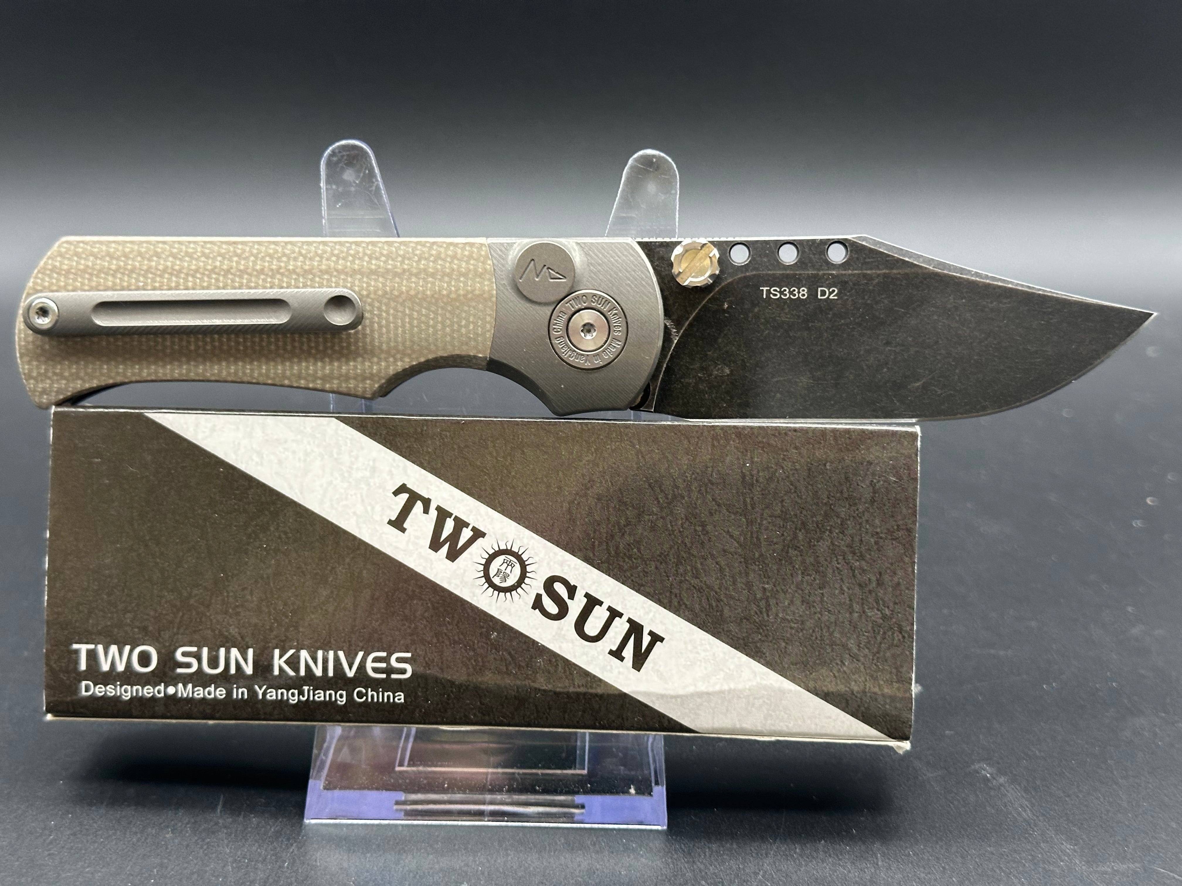 TWOSUN TS338 BUTTON LOCK POCKET KNIFE TAN MICARTA TITANIUM HANDLE D2 PLAIN EDGE