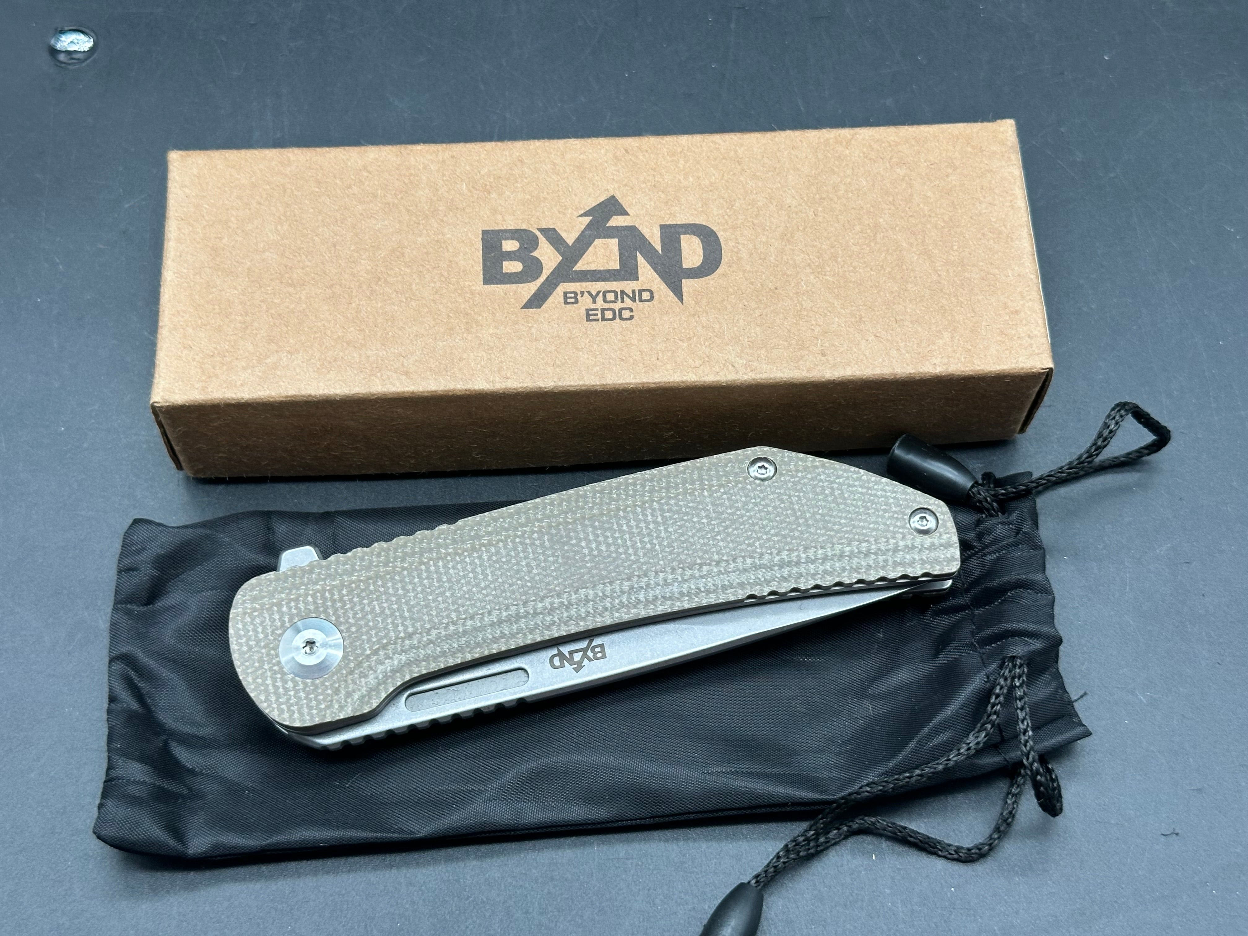 B'yond EDC Custos VG 10 Stonewash blade