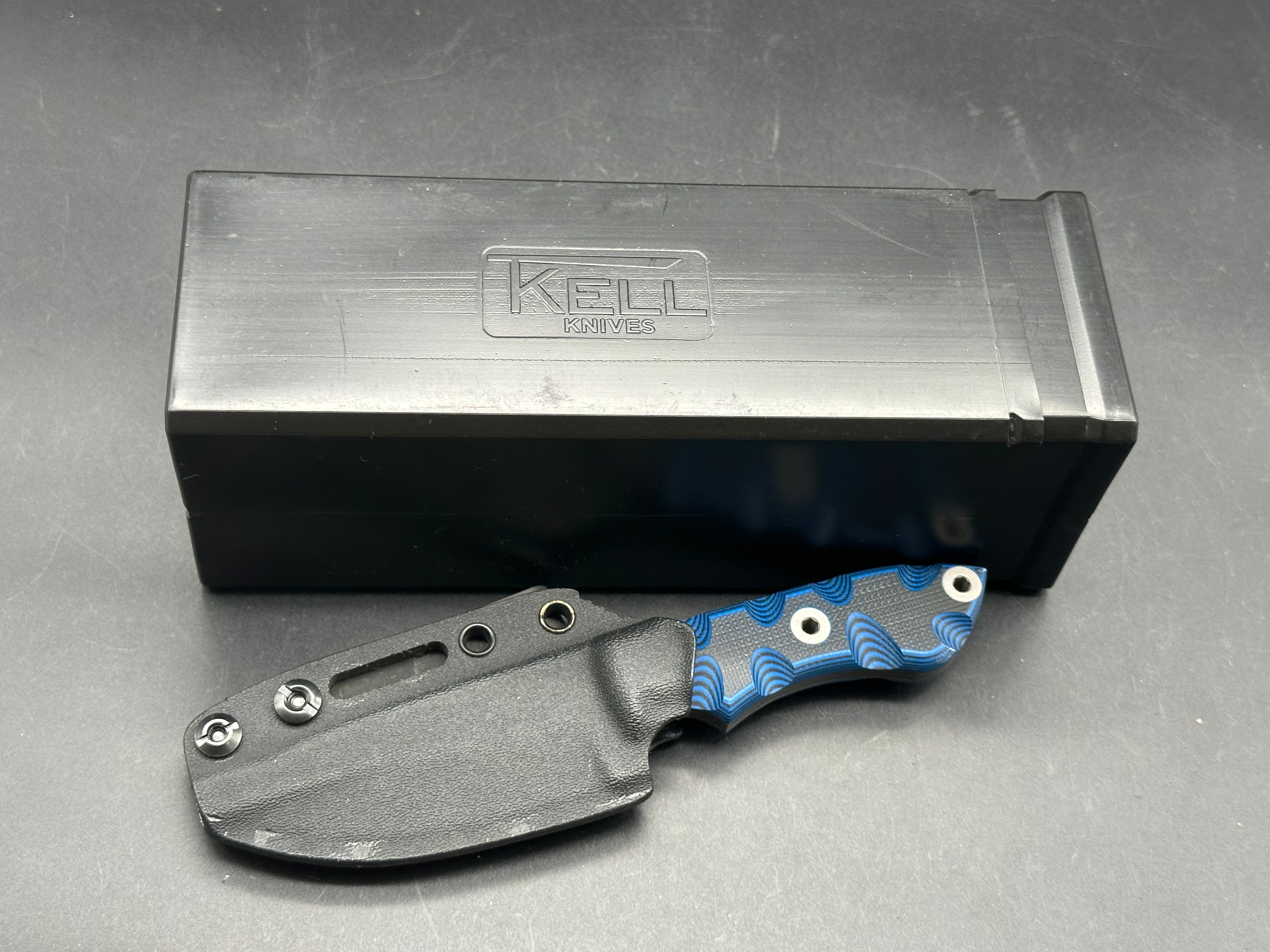 T Kell Raider is AEB-L steel Blue Midnight handle