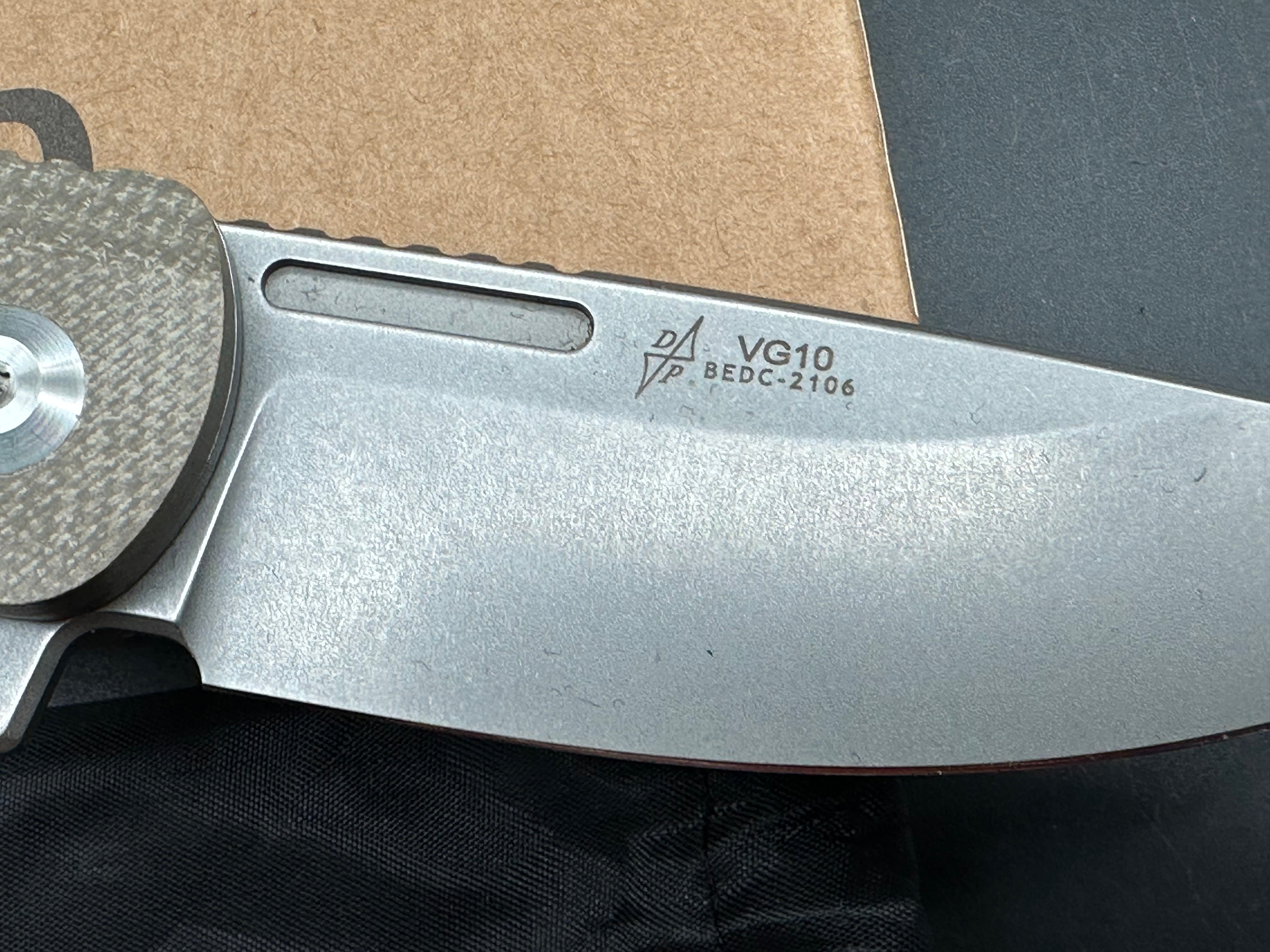 B'yond EDC Custos VG 10 Stonewash blade