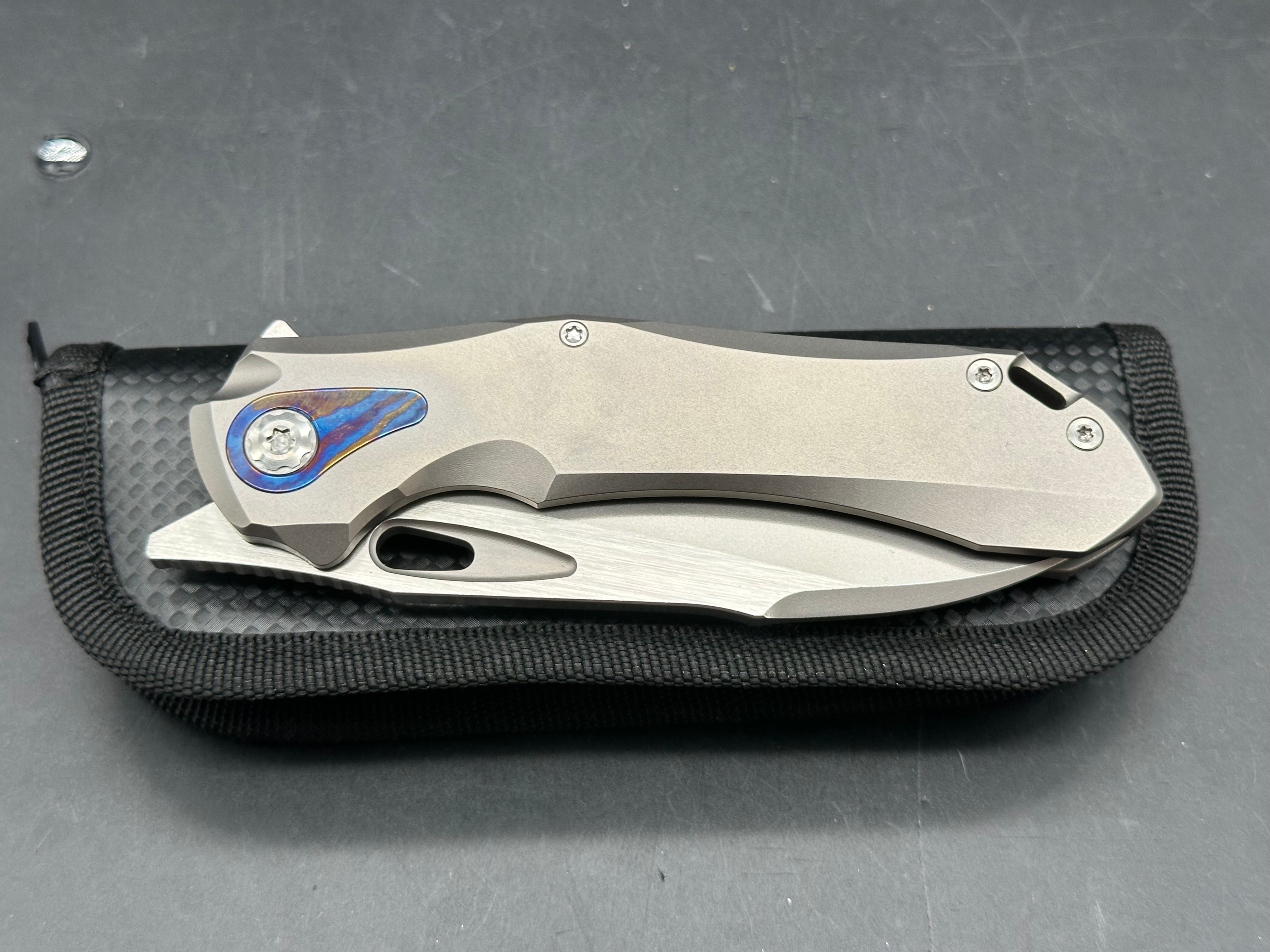 Sitivien ST 276 M390 Steel blade with Timascus inlays