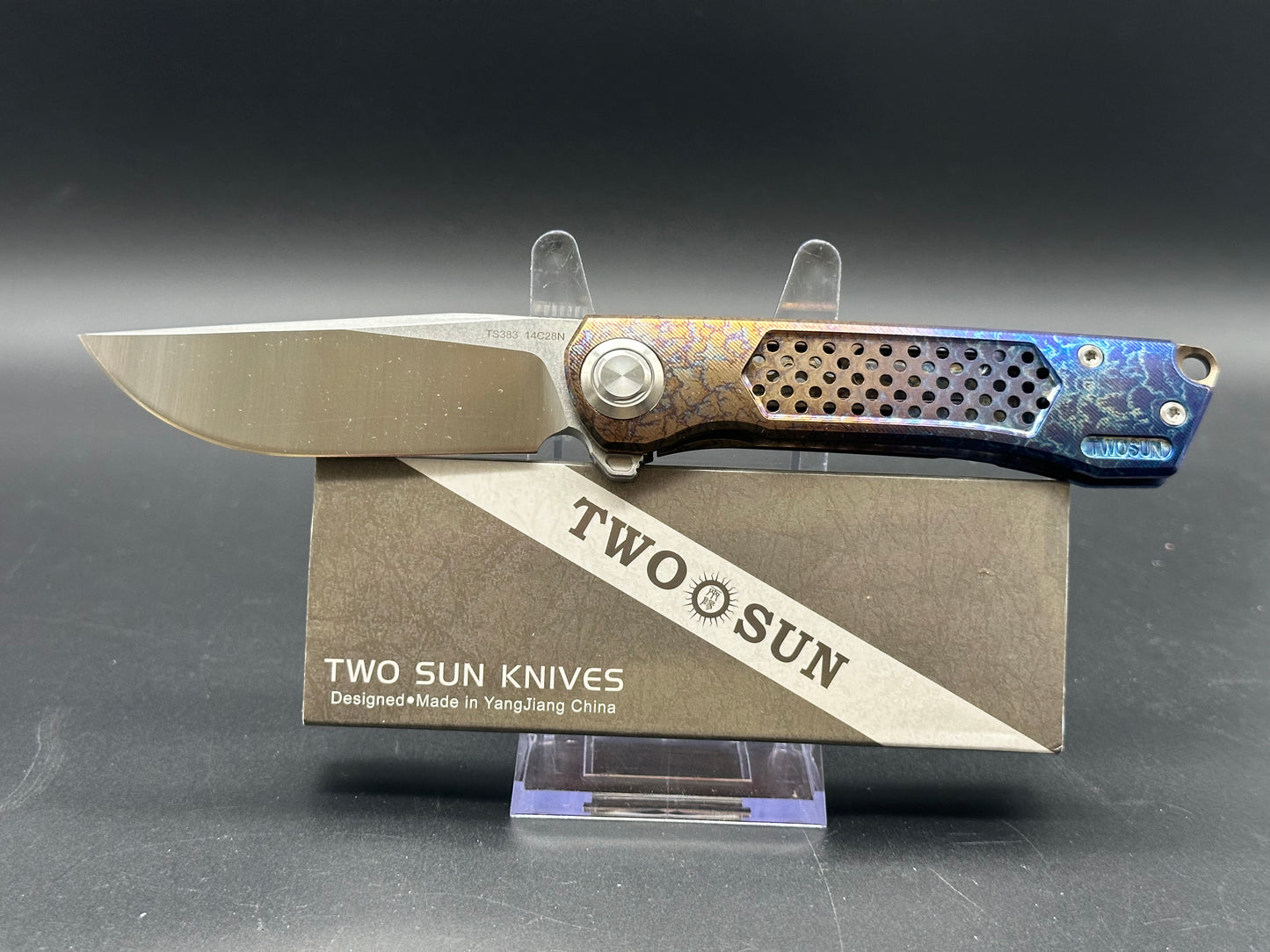 TWOSUN TS383-D2-COLOR FOLDING KNIFE COLOR TITANIUM HANDLE D2 PLAIN EDGE