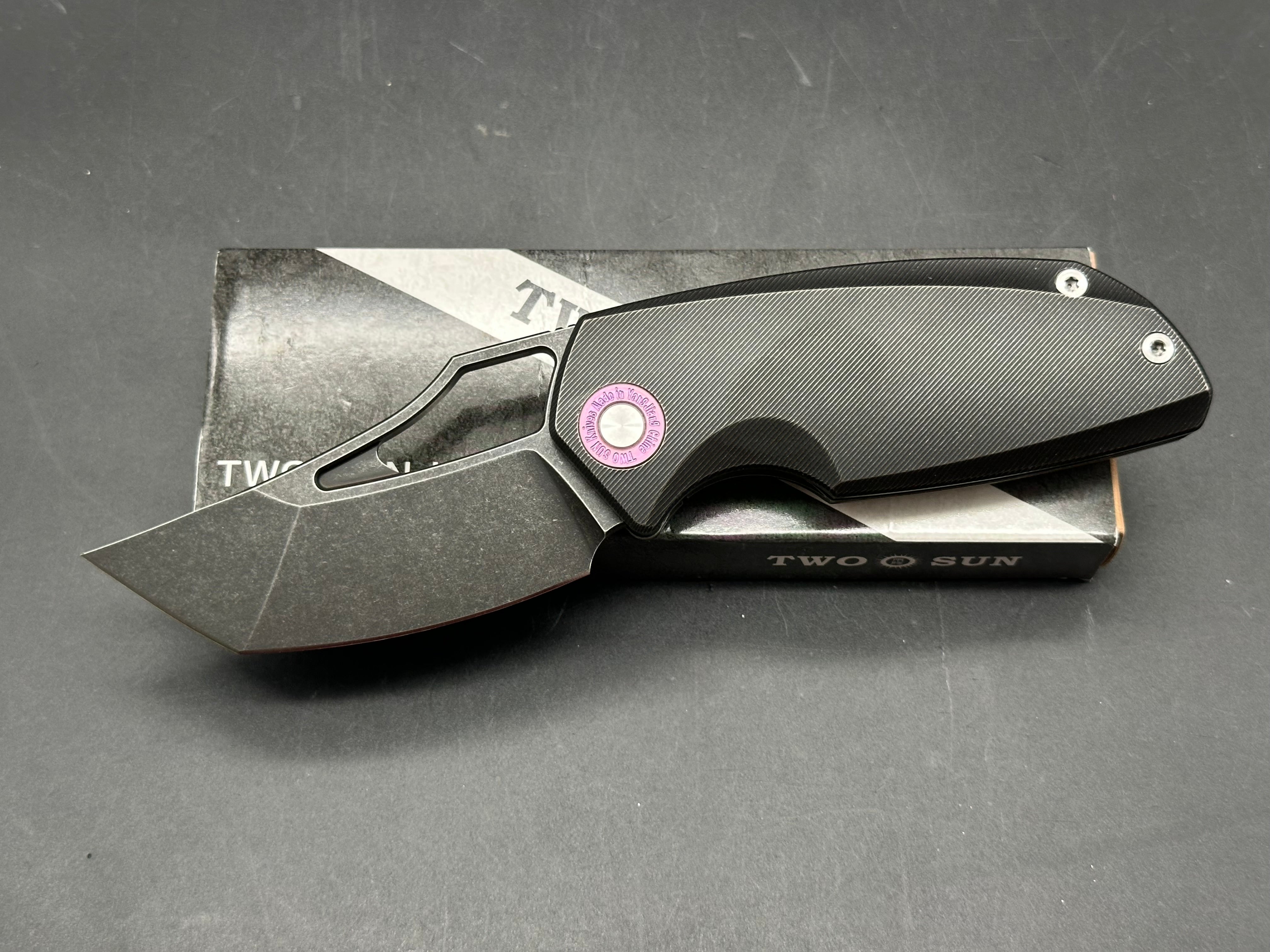 TwoSun Folding Knife Black Titanium Handle 14C28N Plain Edge TS498-14C28N-Black