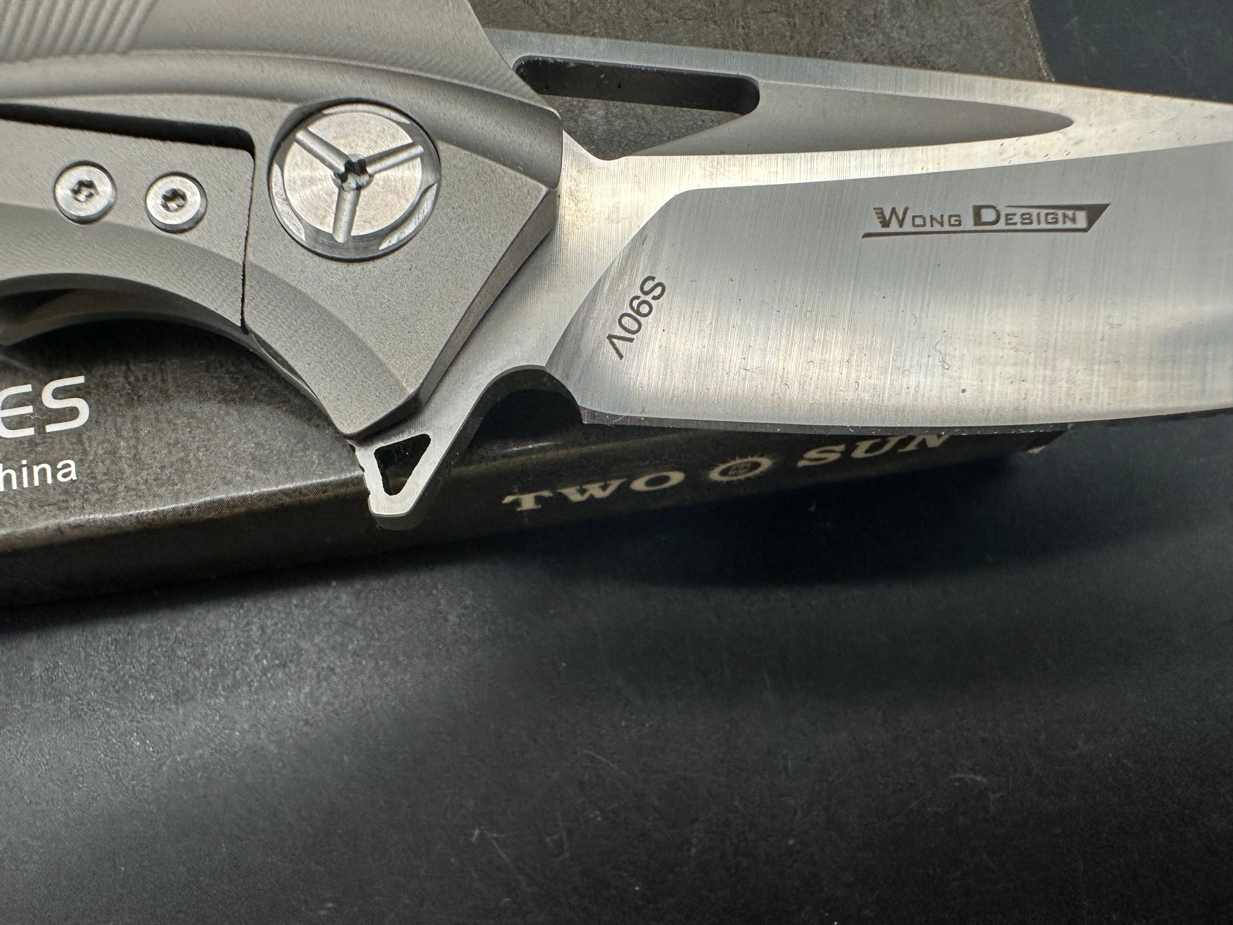 TwoSun TS107 titanium handle w/S90V blade