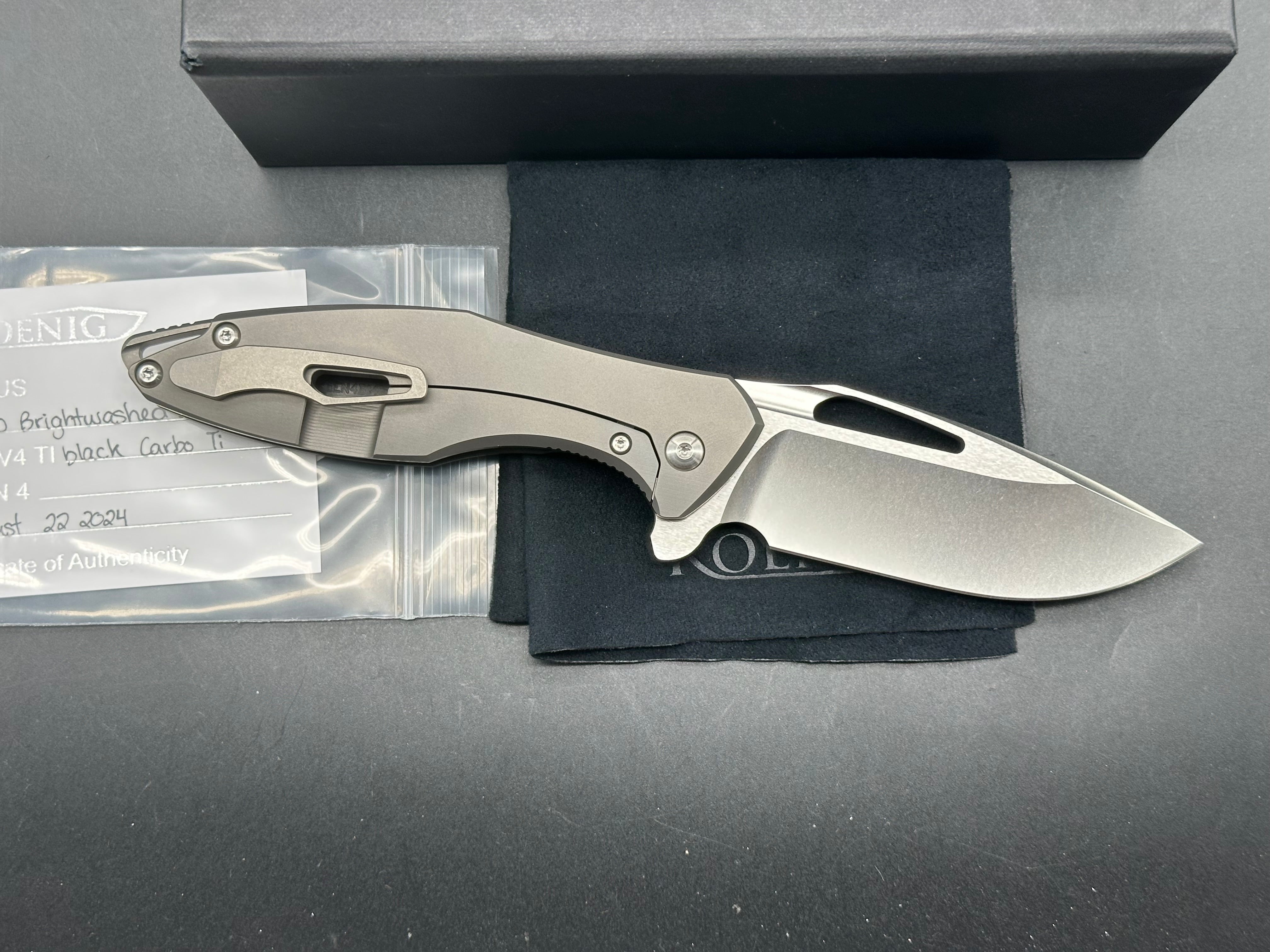 Koenig Arius Flipper M390 Brightwashed Blade w/Polished Flats, Black Carbo Ti Show Side w/Bead Blasted Ti Lock Side