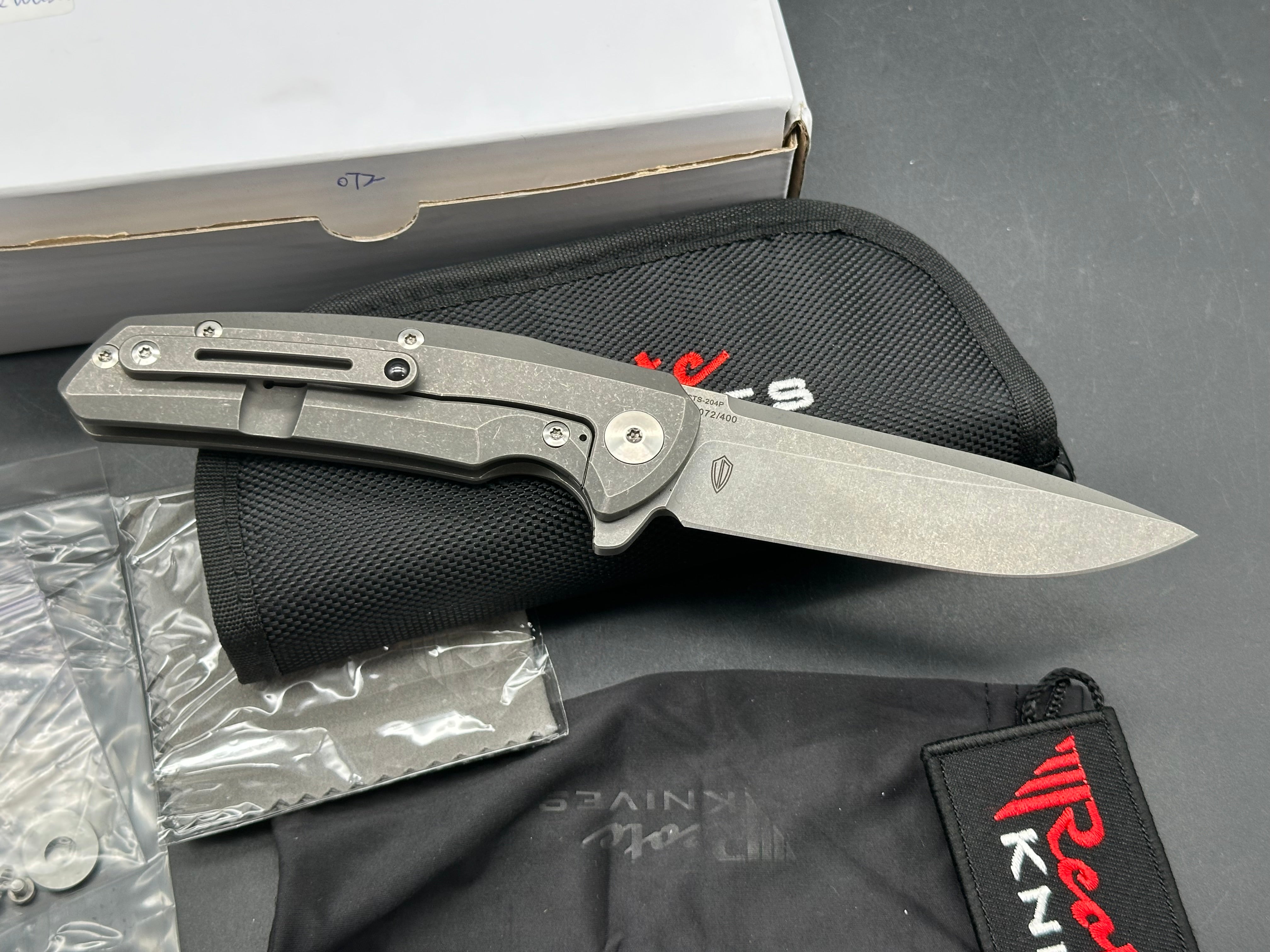 Reate Epoch #072/400, Dark Stonewashed CTS-204P Blade, Dark Stonewashed Ti Handles with Mokuti Inlay