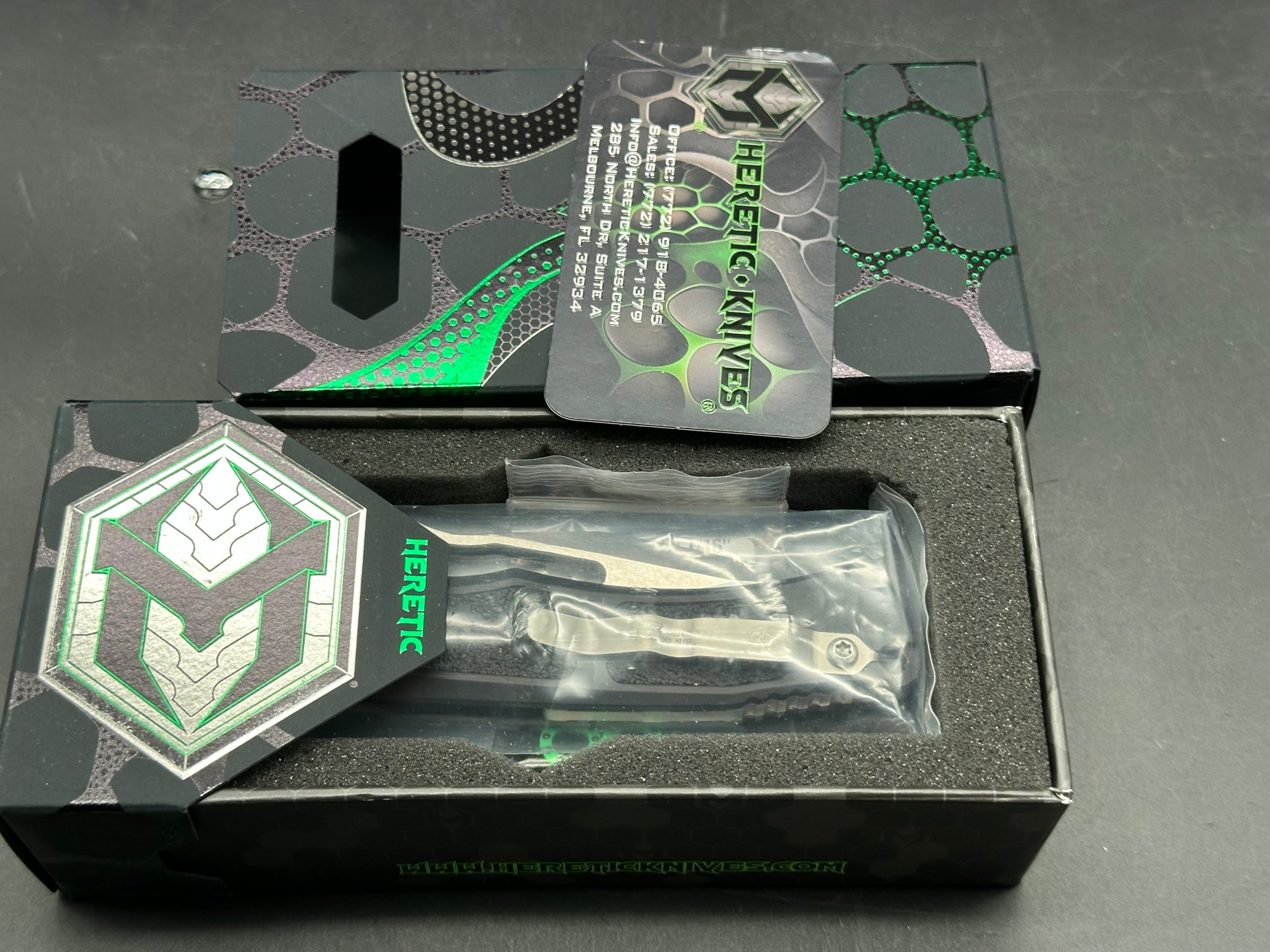 Heretic Wraith V4 Manual, 3.625" MagnaCut Stonewash Blade with Black Gripped Aluminun Scales