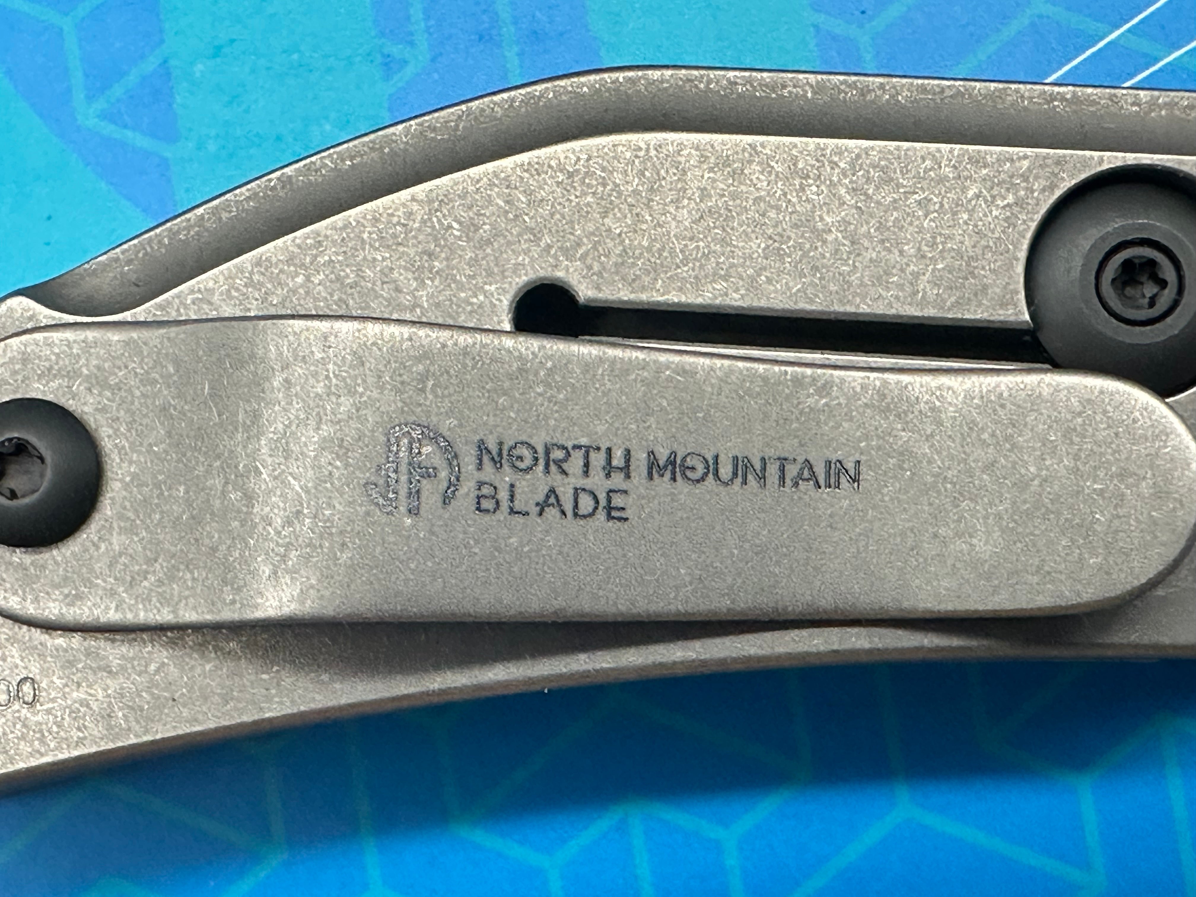 North Mountain Blade BBNM 2521 Ti Bowie, SLD-Magic Blade