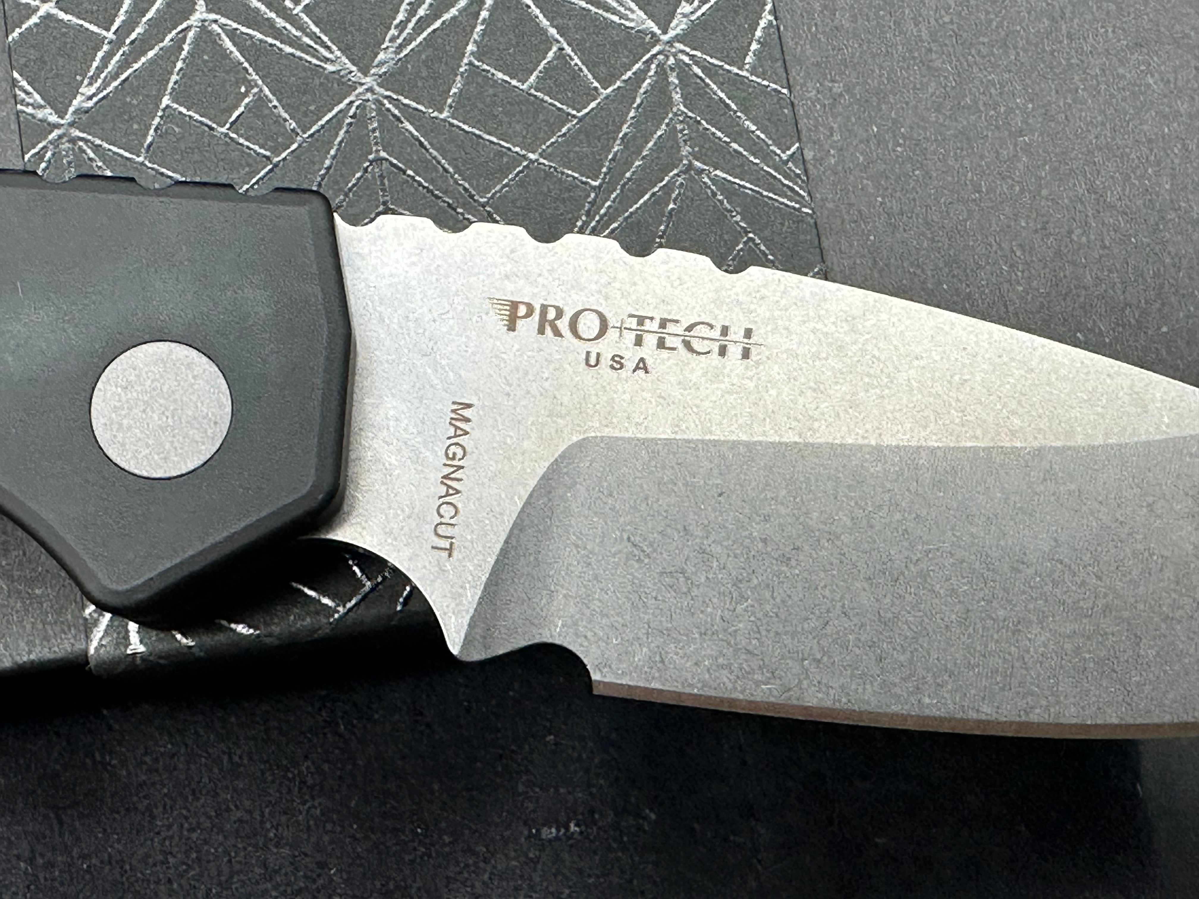 Strider + ProTech PT+ Auto, Stonewashed CPM-Magnacut Blade, Black Anodized Aluminum Handles