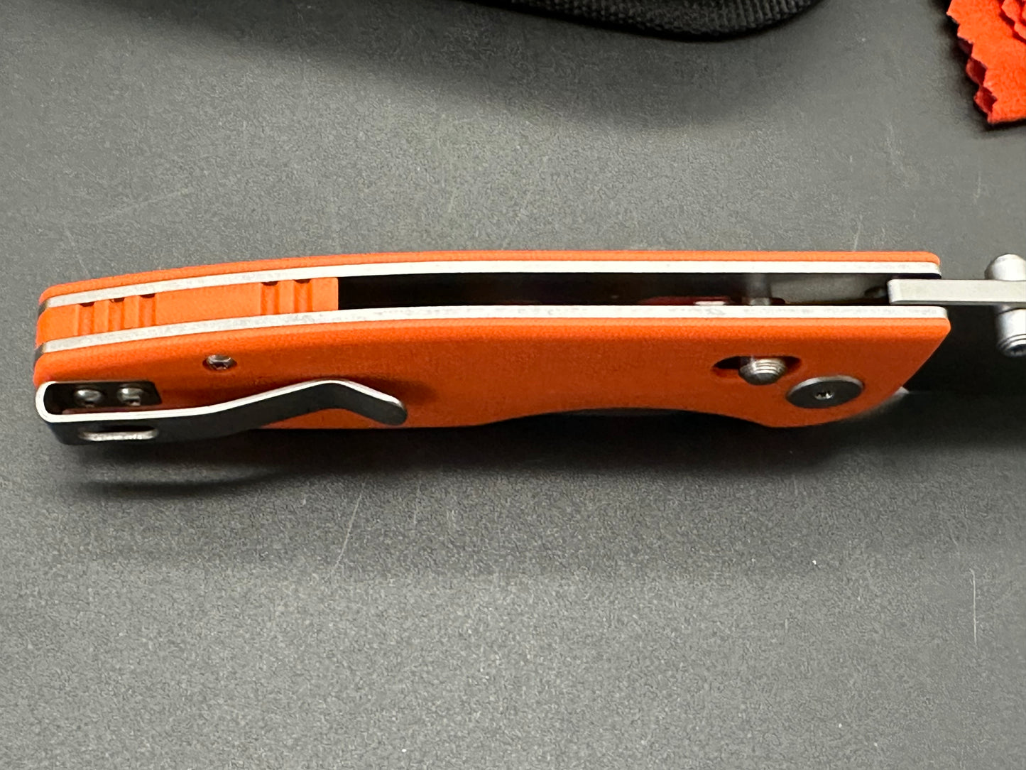 CMB PREDATOR Orange G10