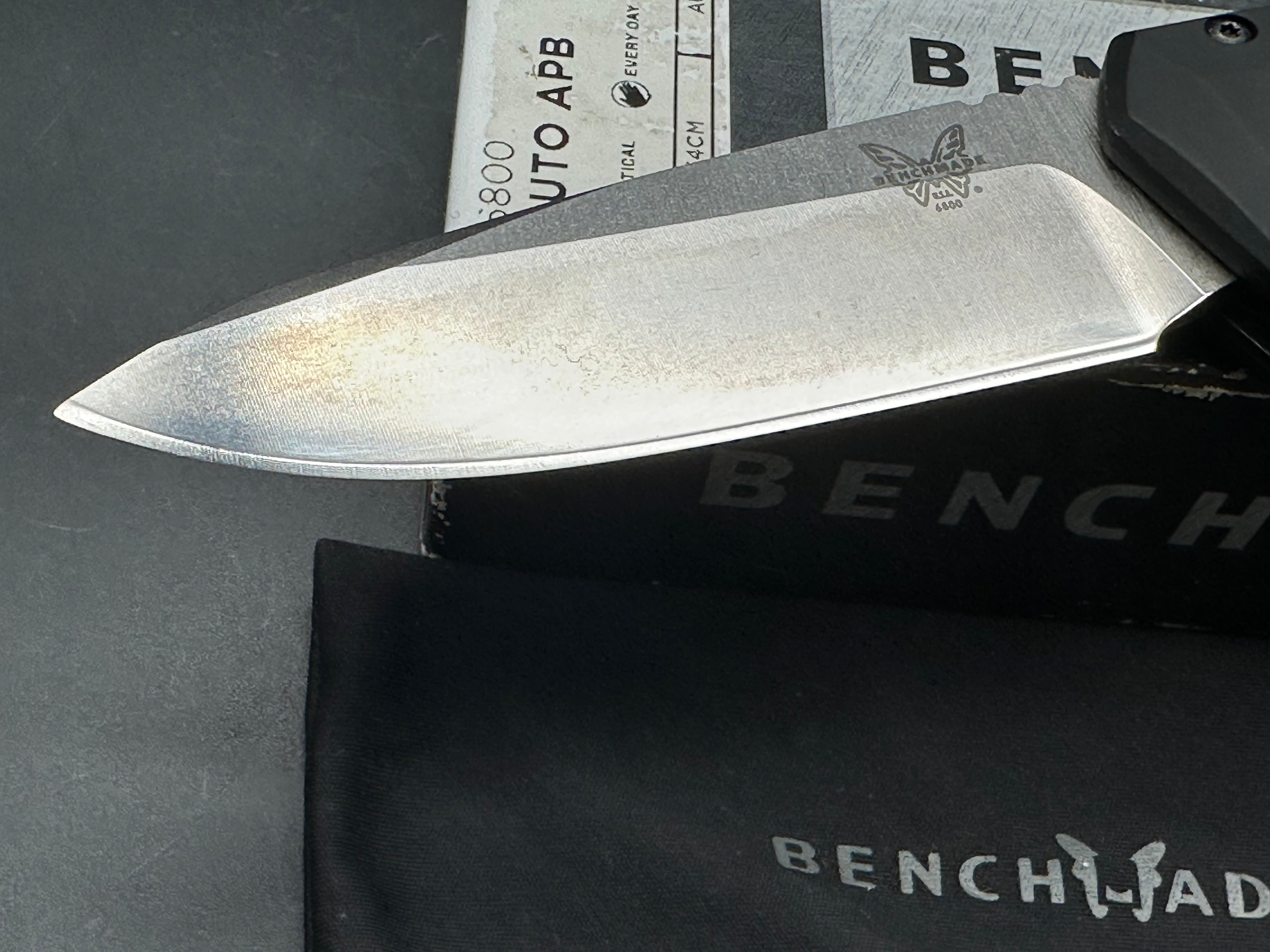 Benchmade Knives: 6800BK Auto APB