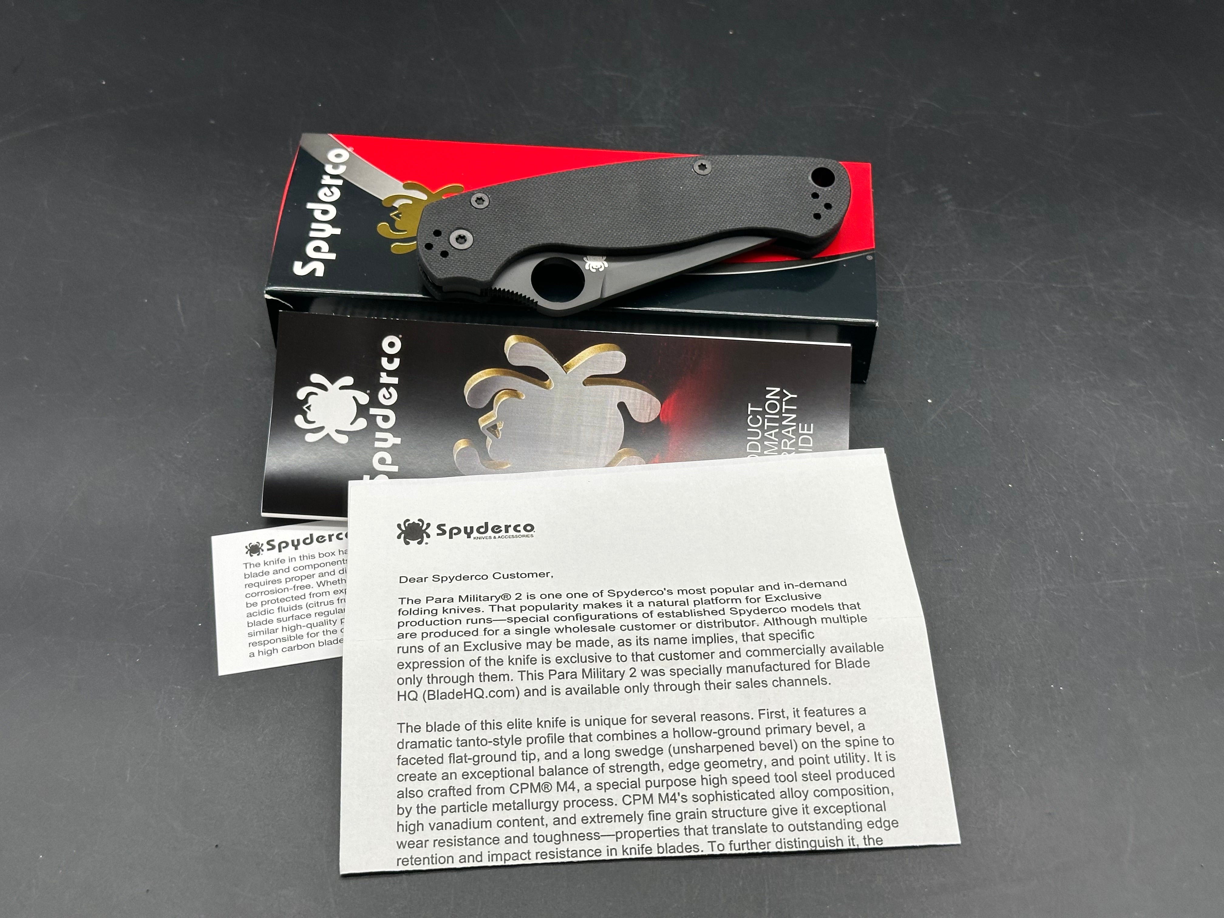 Spyderco Paramilitary 2 tanto M4 black blade and black G10 handle