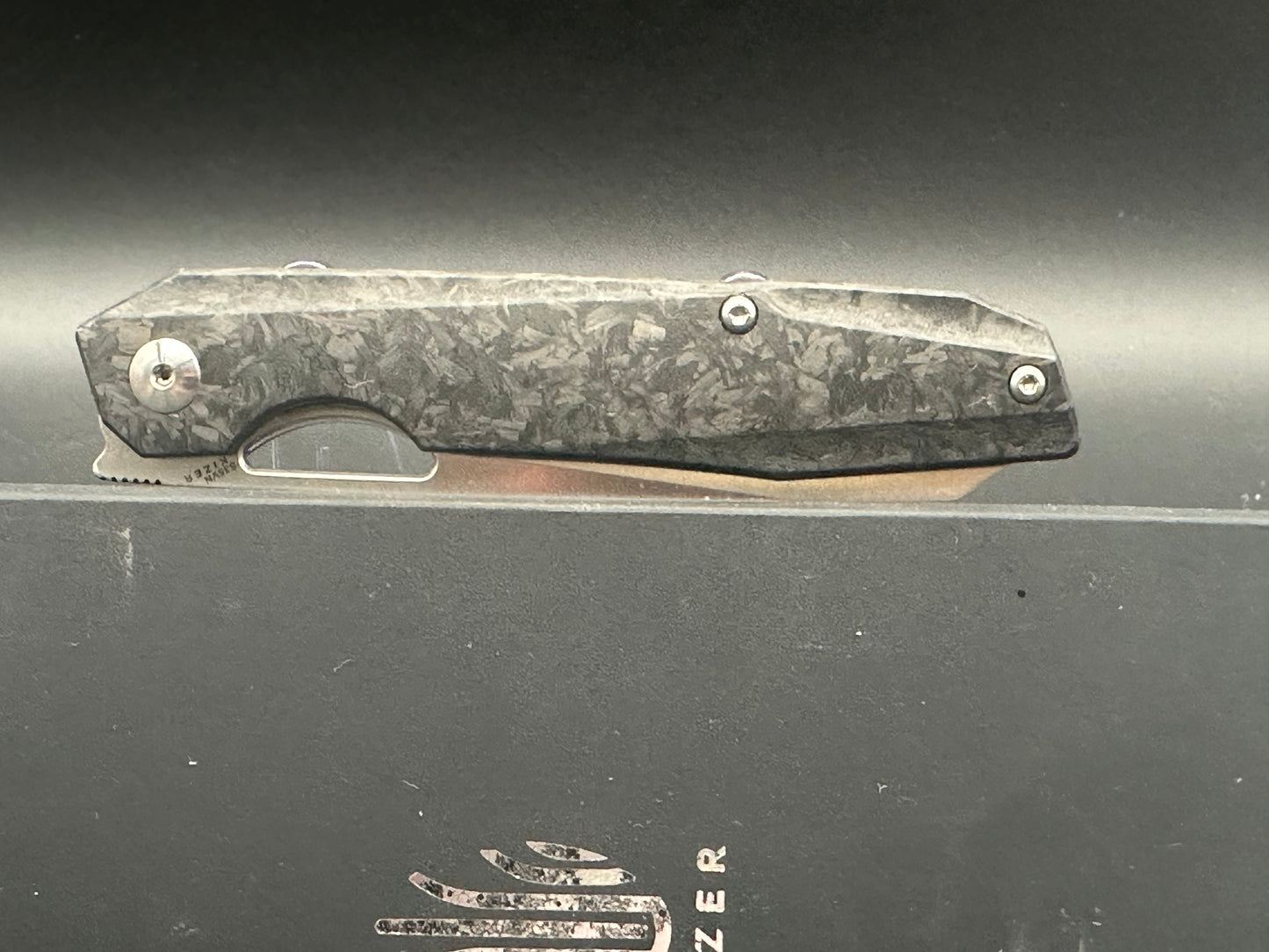 Kizer Genie Liner Lock Knife Carbon Fiber (3.40" Stonewash) Ki4545A2