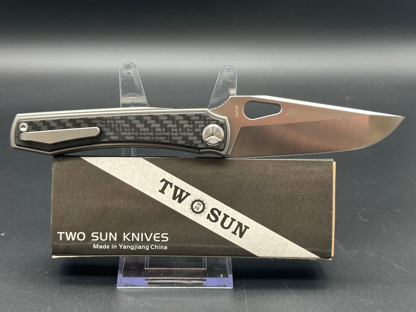 TWOSUN TS136 STINGRAY BLACK MARBLED CARBON FIBER w/ M390