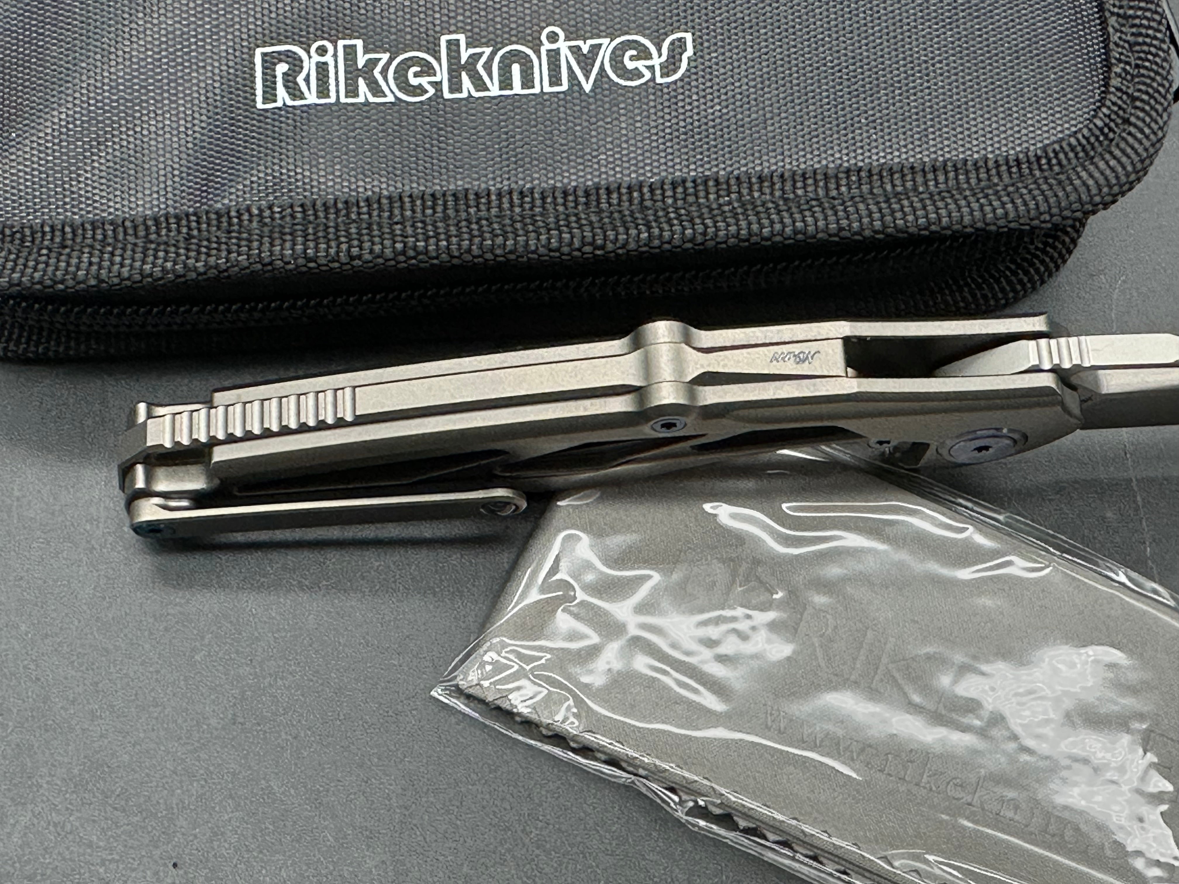 Rike Knives Knight 3.75 inch CPM-N690 tumbled, two tone blade. Titanium handle