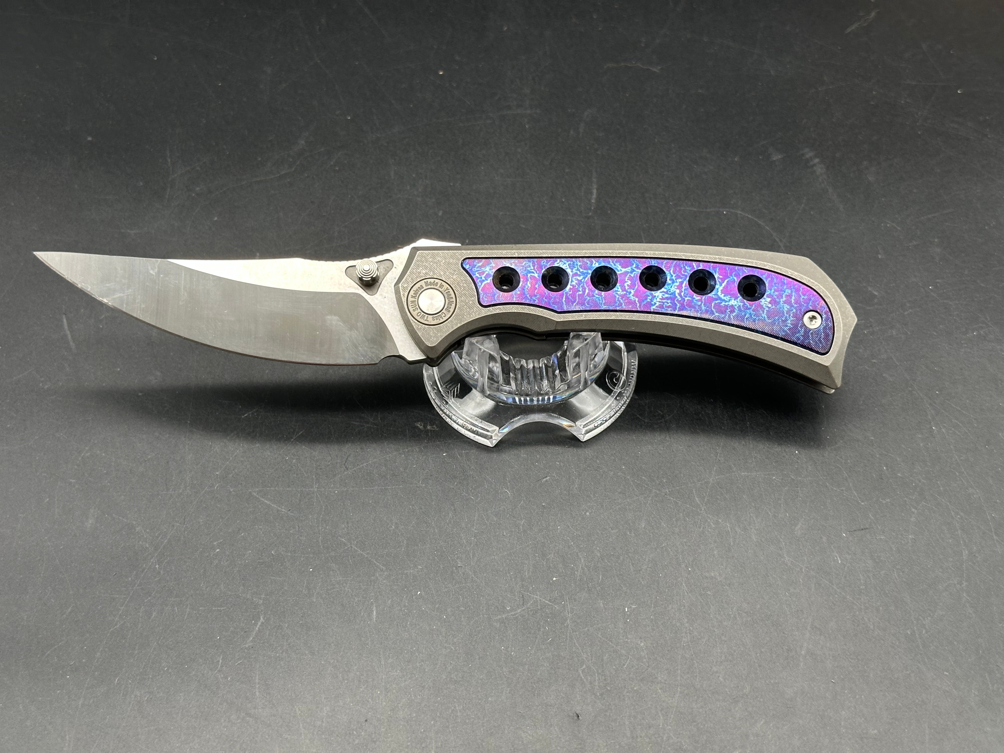 TwoSun TS-400 Titanium (D2)
