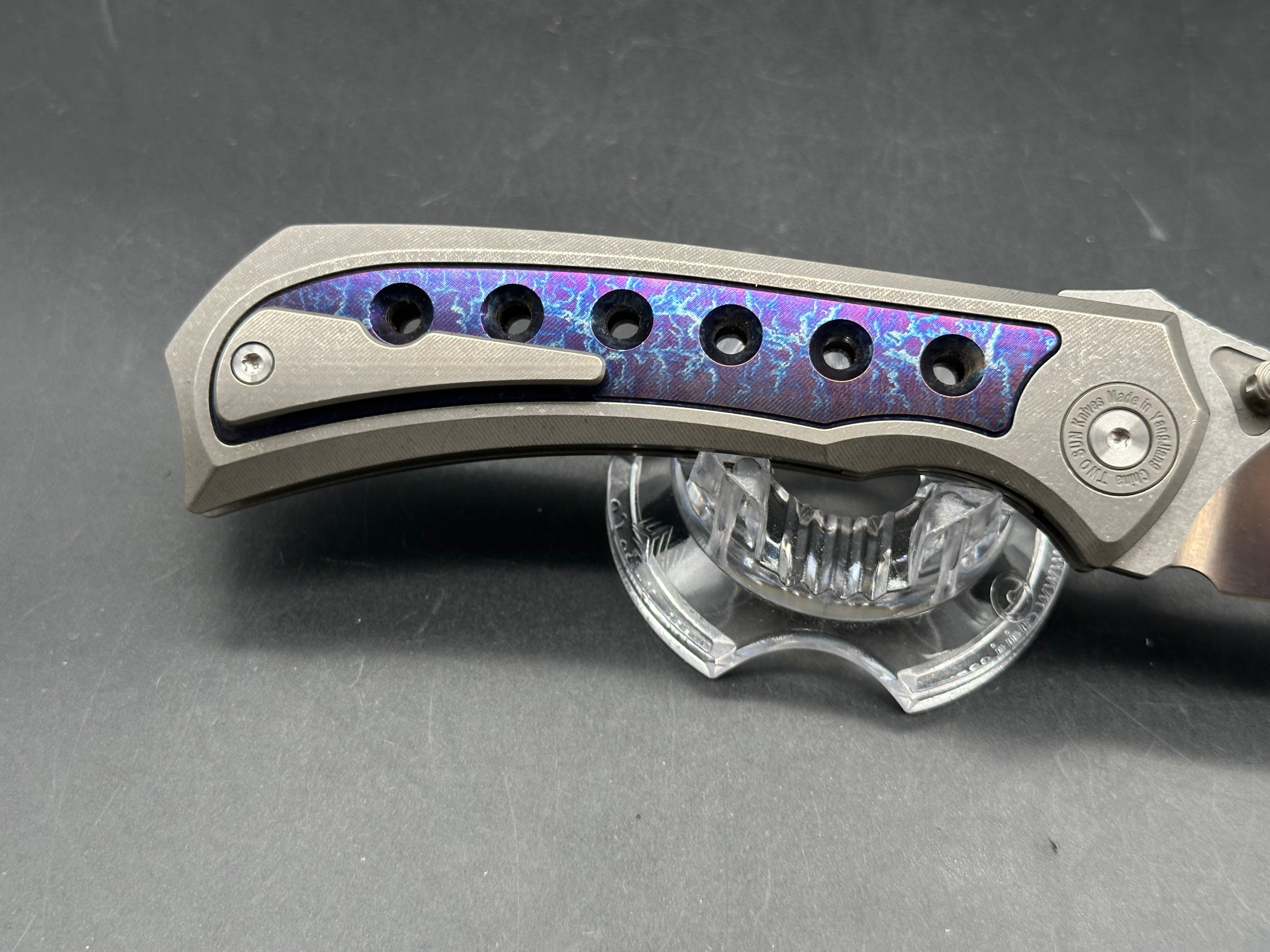 TwoSun TS-400 Titanium (D2)