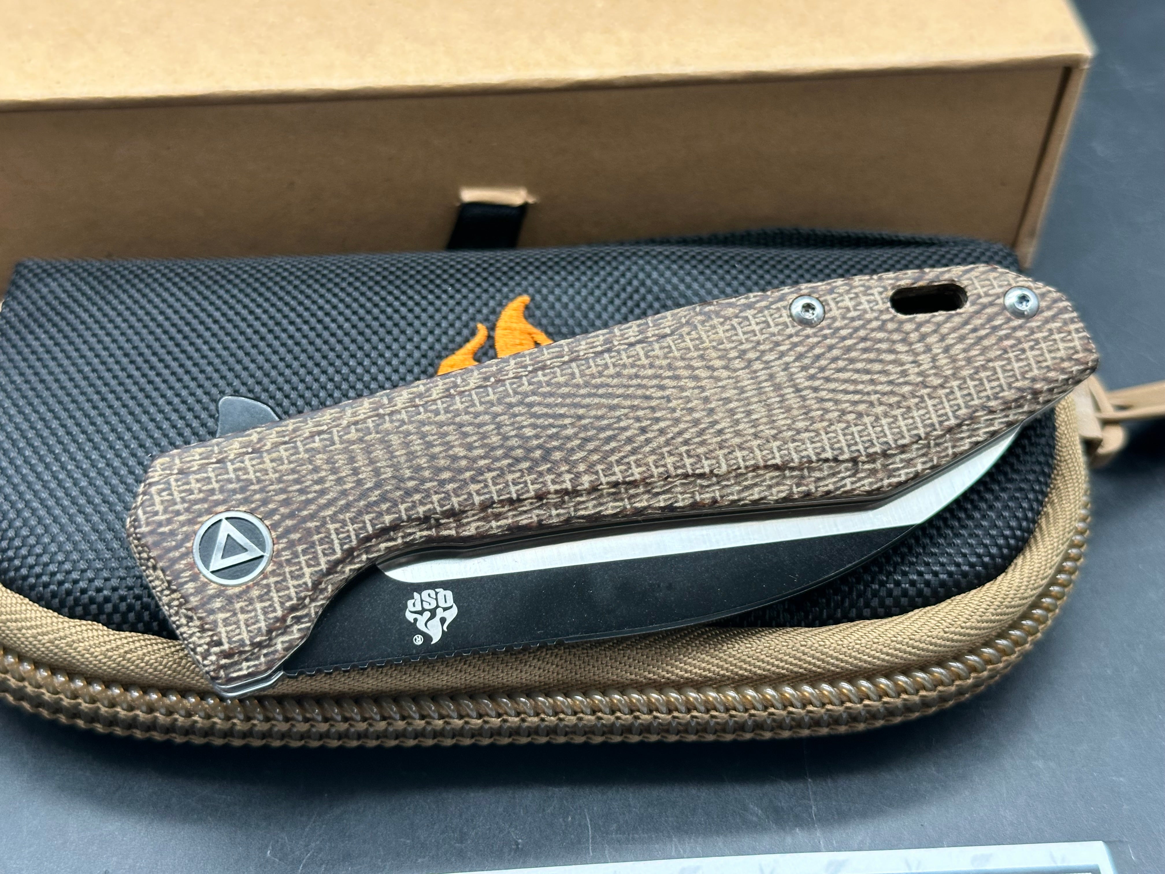 QSP Pelican 3.65 inch CPM-S35VN blade. Liner lock. Brown micarta handle