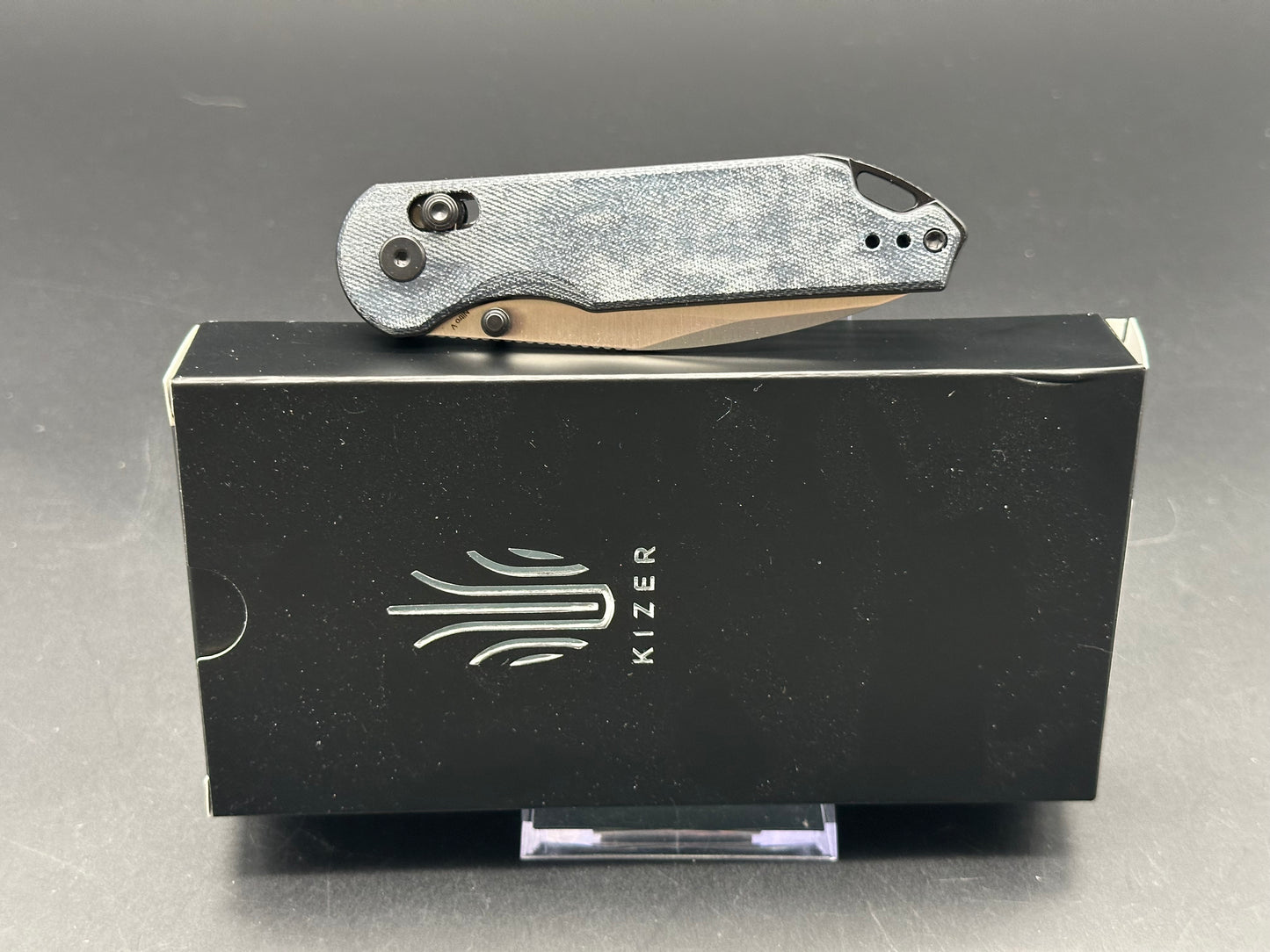 KIZER ASSASSIN FOLDING KNIFE NITRO V BLADE CLUTCH LOCK BLUE MICARTA HANDLE